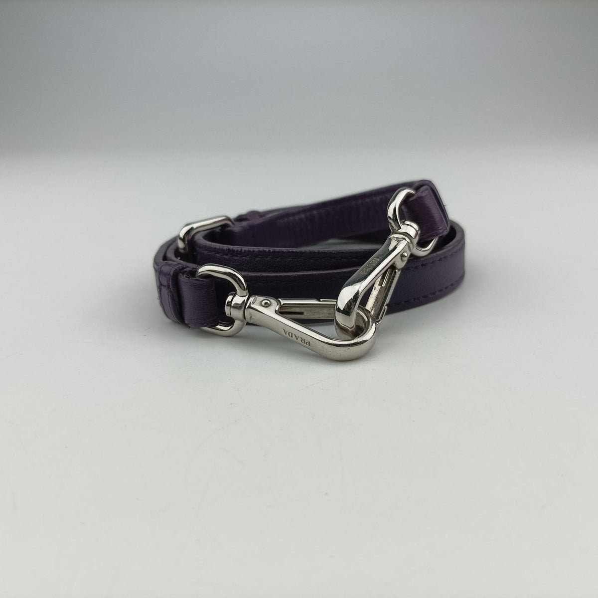 Pre-owned Prada ribbon gather Purple Leather BN1631 shoulderbag | stylenewstar