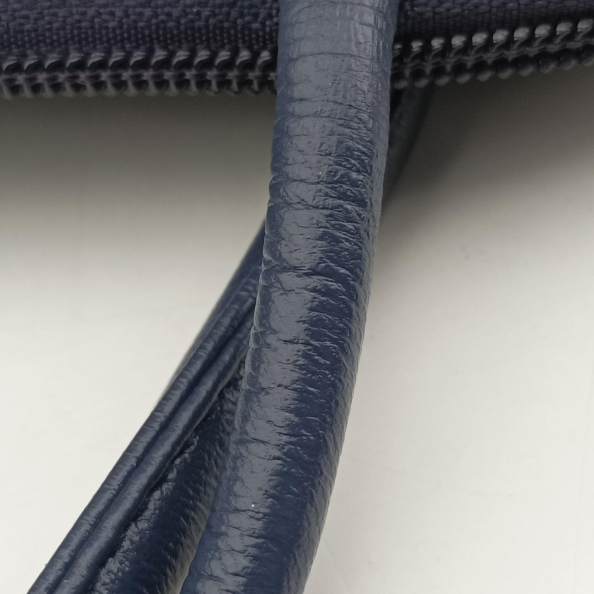Pre-owned Loewe Anagram Navy Nappa Leather  shoulderbag | stylenewstar