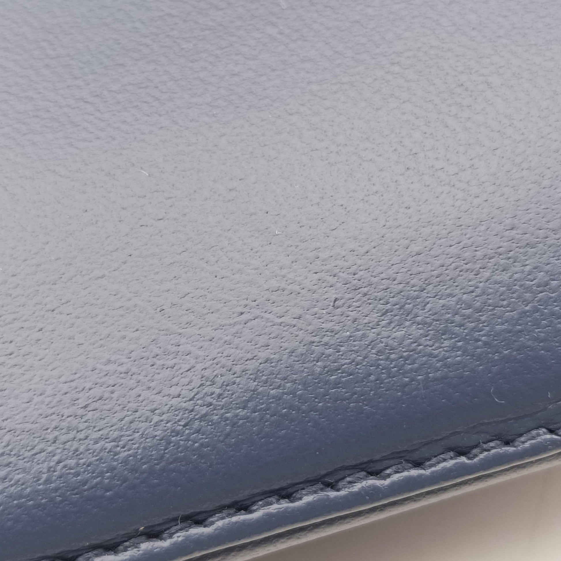 Pre-owned Loewe Anagram Navy Nappa Leather  shoulderbag | stylenewstar