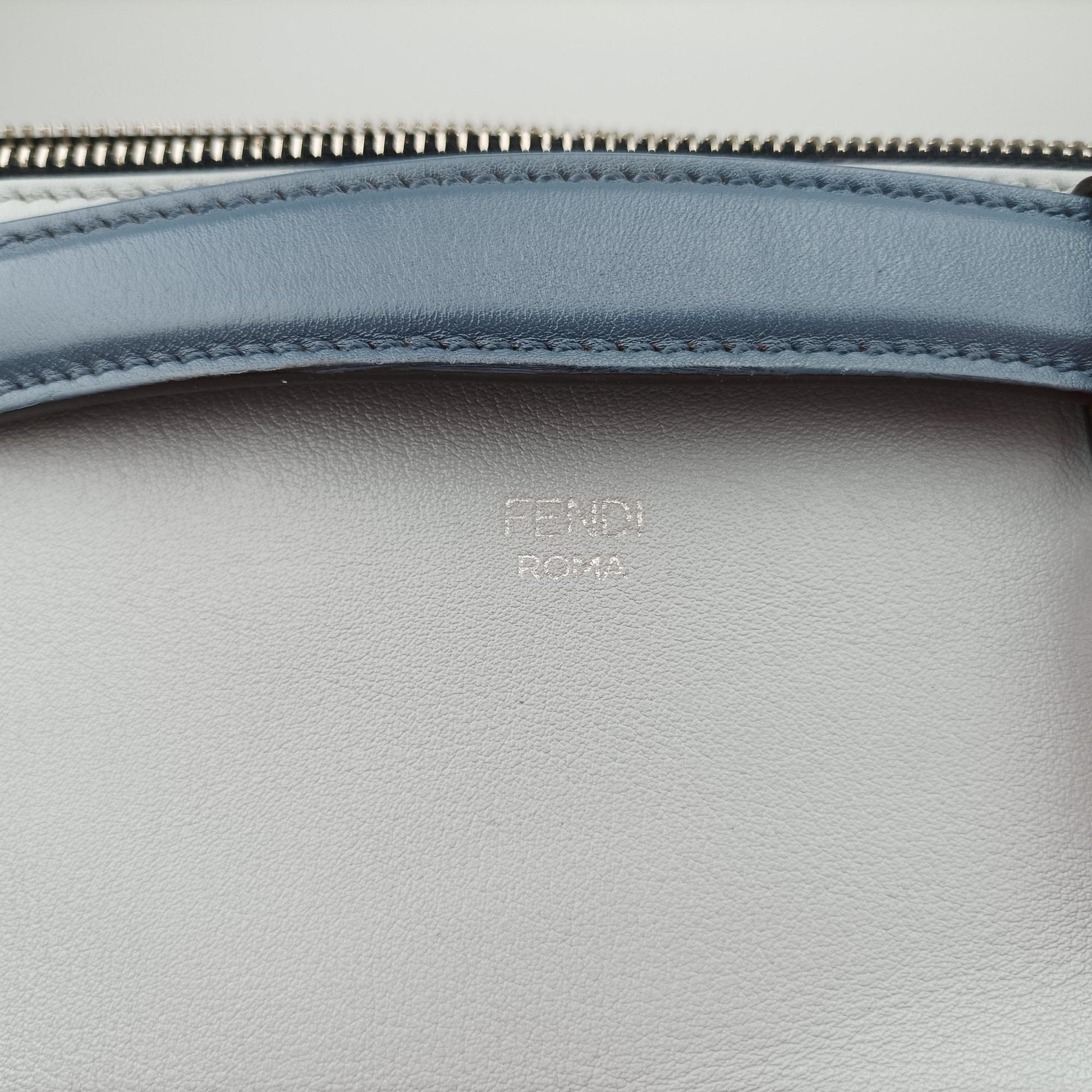 Small By The Way Blue Leather 8BL124 8BL124-5QJ 178-8007バイザウェイ ブルー レザー 8BL124 8BL124-5QJ 178-8007