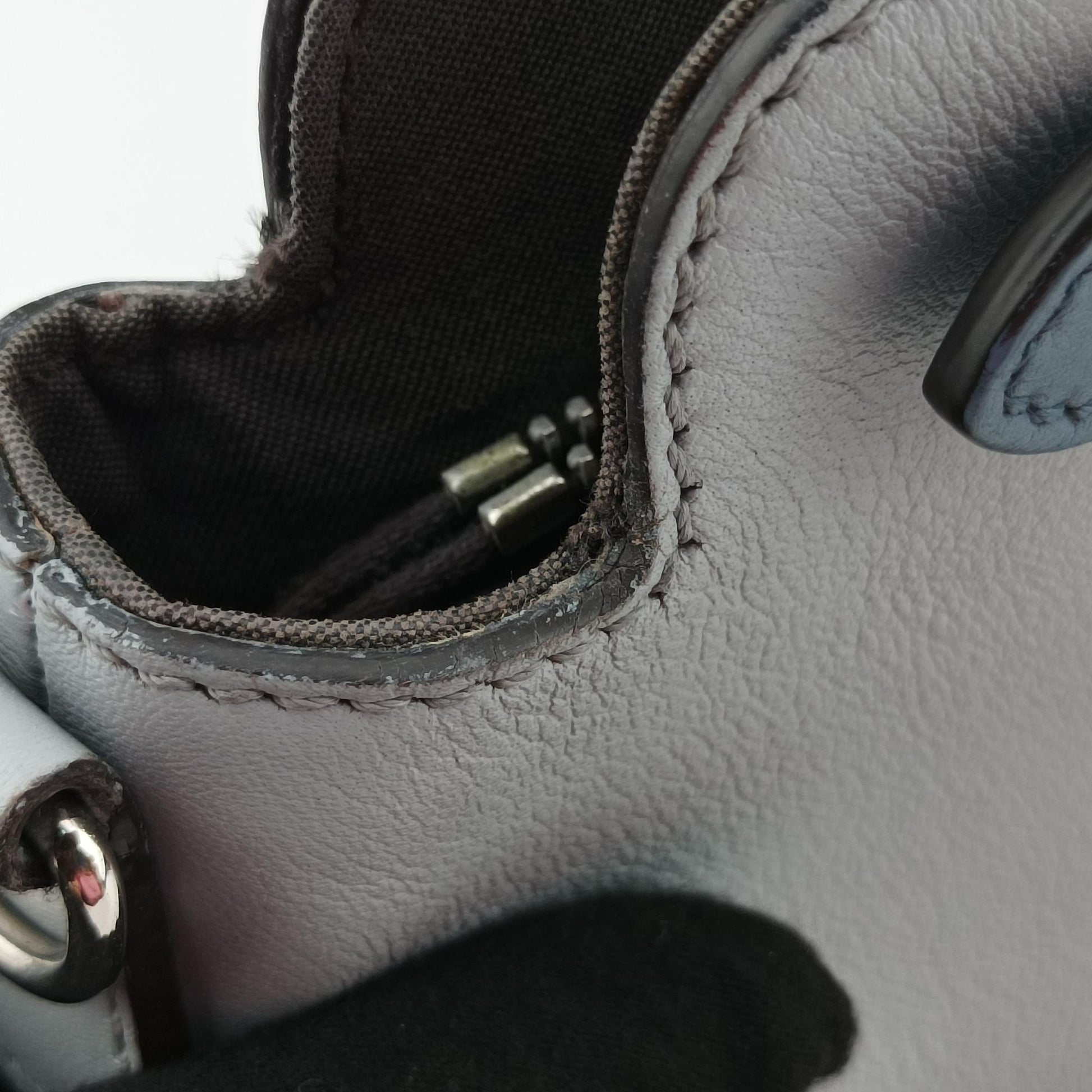 Small By The Way Blue Leather 8BL124 8BL124-5QJ 178-8007バイザウェイ ブルー レザー 8BL124 8BL124-5QJ 178-8007