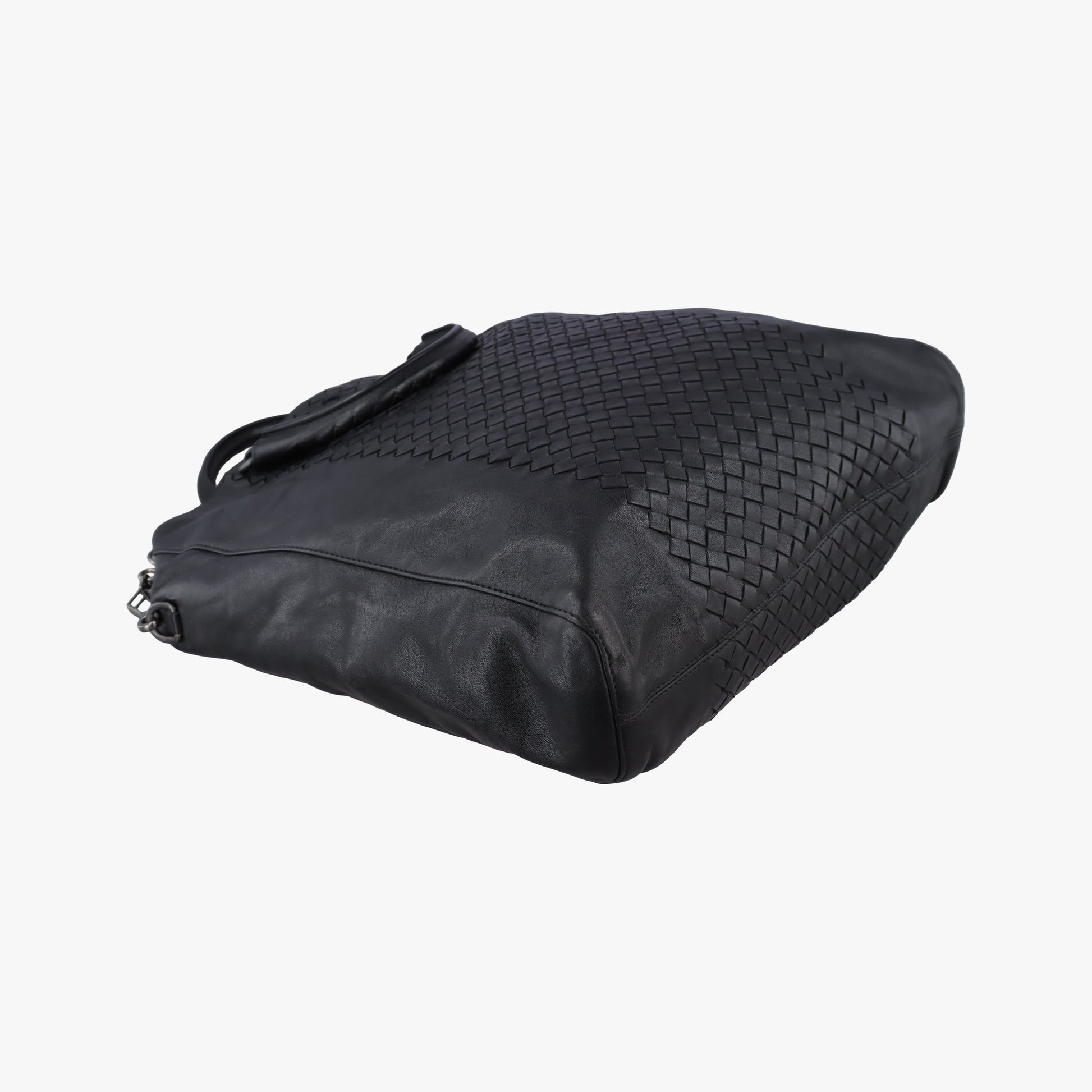 Pre-owned Bottega Veneta Intrecciato Black lambskin  shoulderbag | stylenewstar