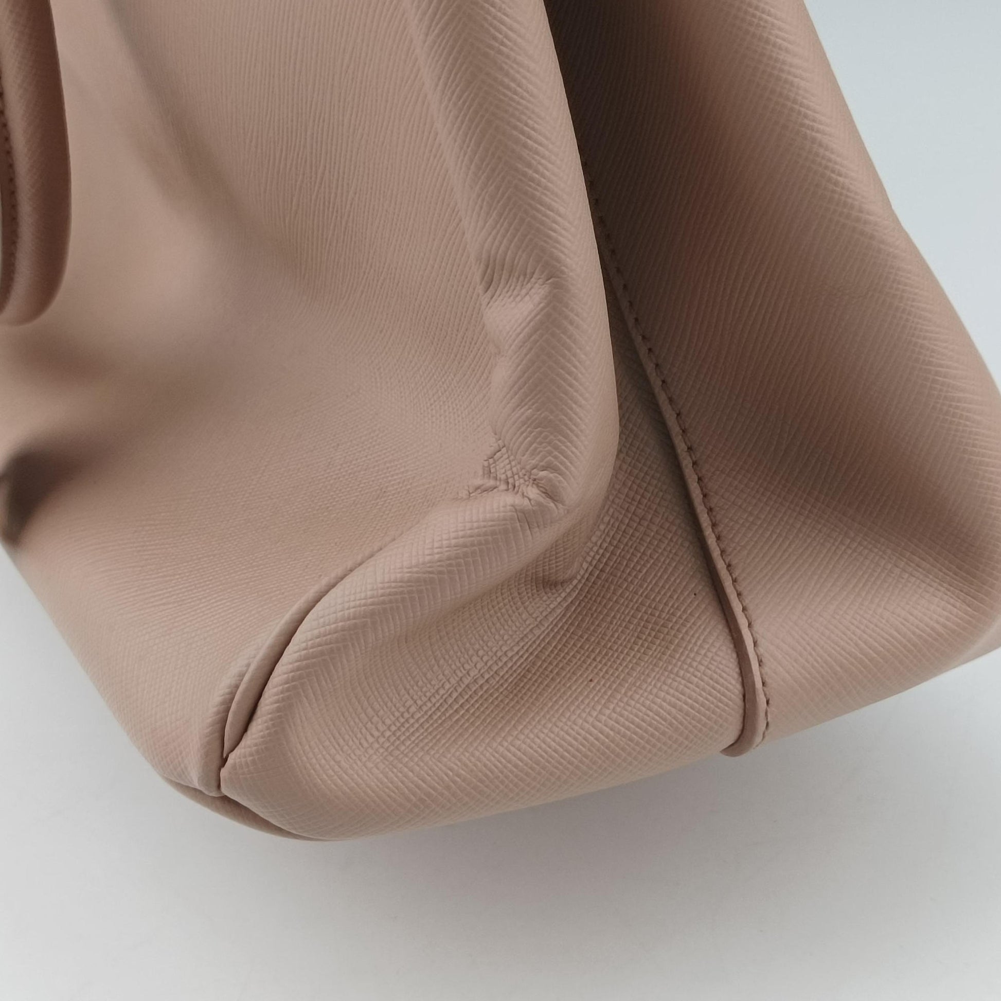 Galleria Pink SAFFIANO Leather BN1786 31/Jガレリア ピンク サフィアーノレザー BN1786 31/J