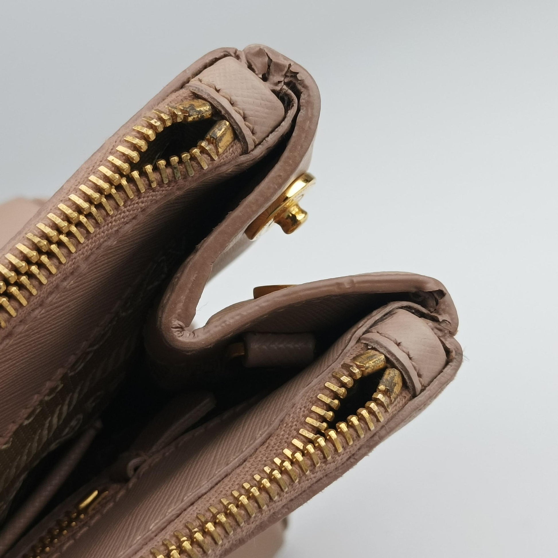Galleria Pink SAFFIANO Leather BN1786 31/Jガレリア ピンク サフィアーノレザー BN1786 31/J