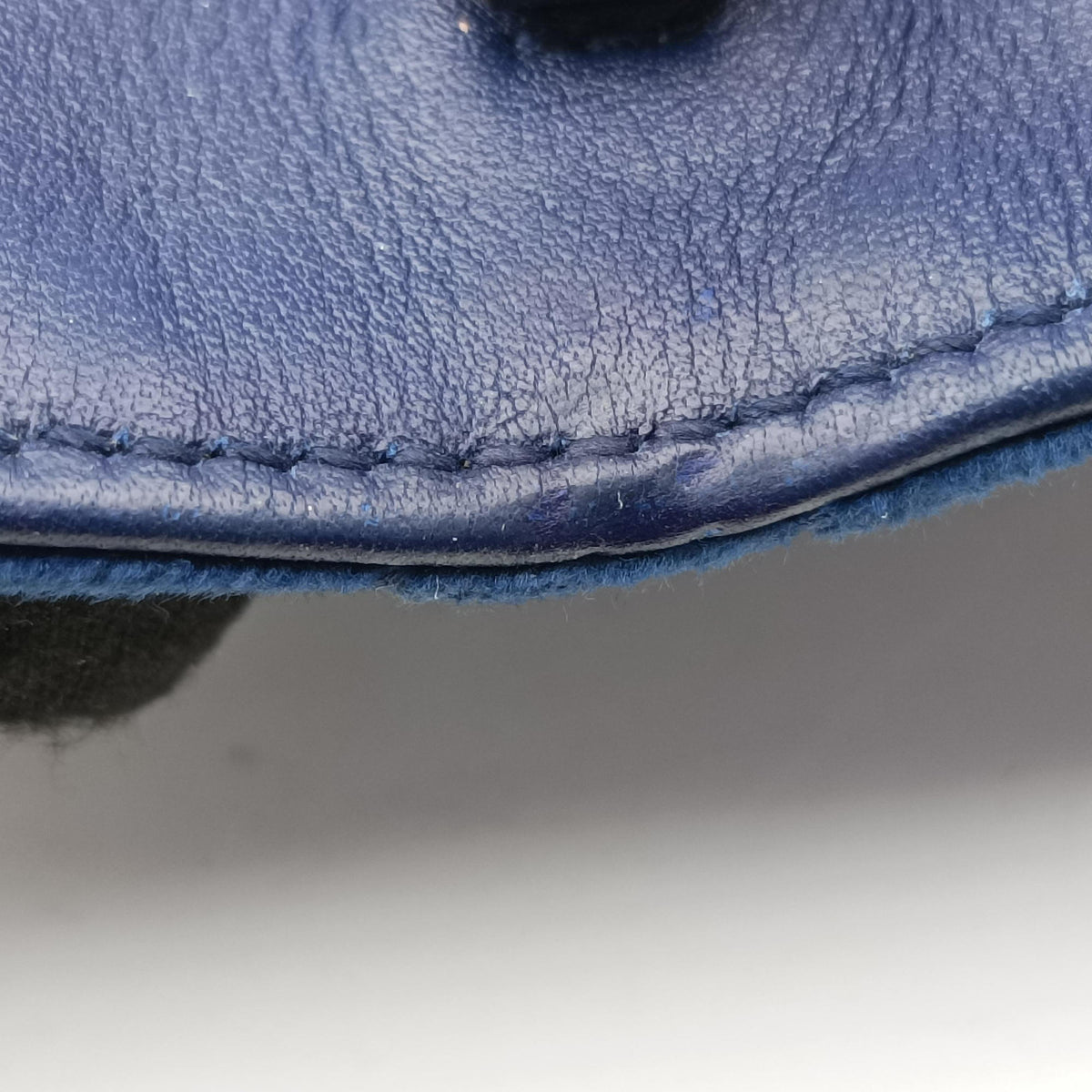 Secondhand Gucci GG Marmont Blue velour 488426 shoulderbag | stylenewstar