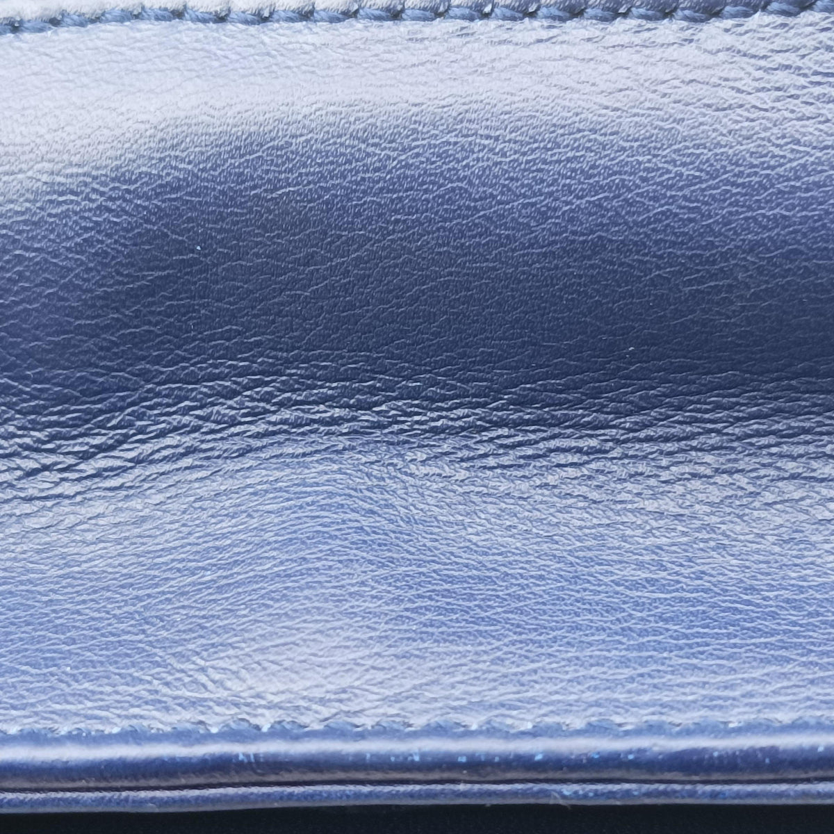 Secondhand Gucci GG Marmont Blue velour 488426 shoulderbag | stylenewstar