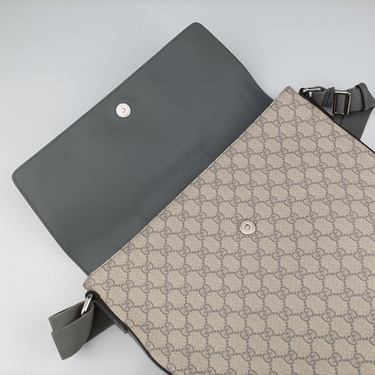 GG Supreme Messenger Beige×gray PVC coated canvas×leather 353429 F016417338GGスプリーム メッセンジャー ベージュ×グレー PVCコーティングキャンバス×レザー 353429 F016417338