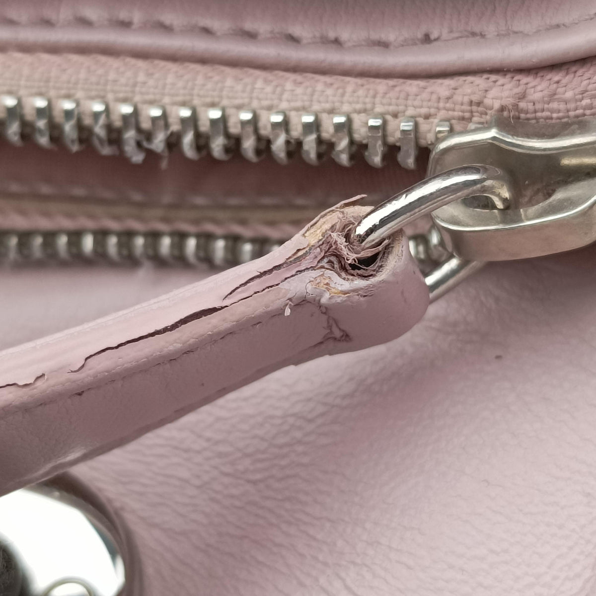 Pre-owned Christian Dior Granville Pink lambskin  handbag | stylenewstar