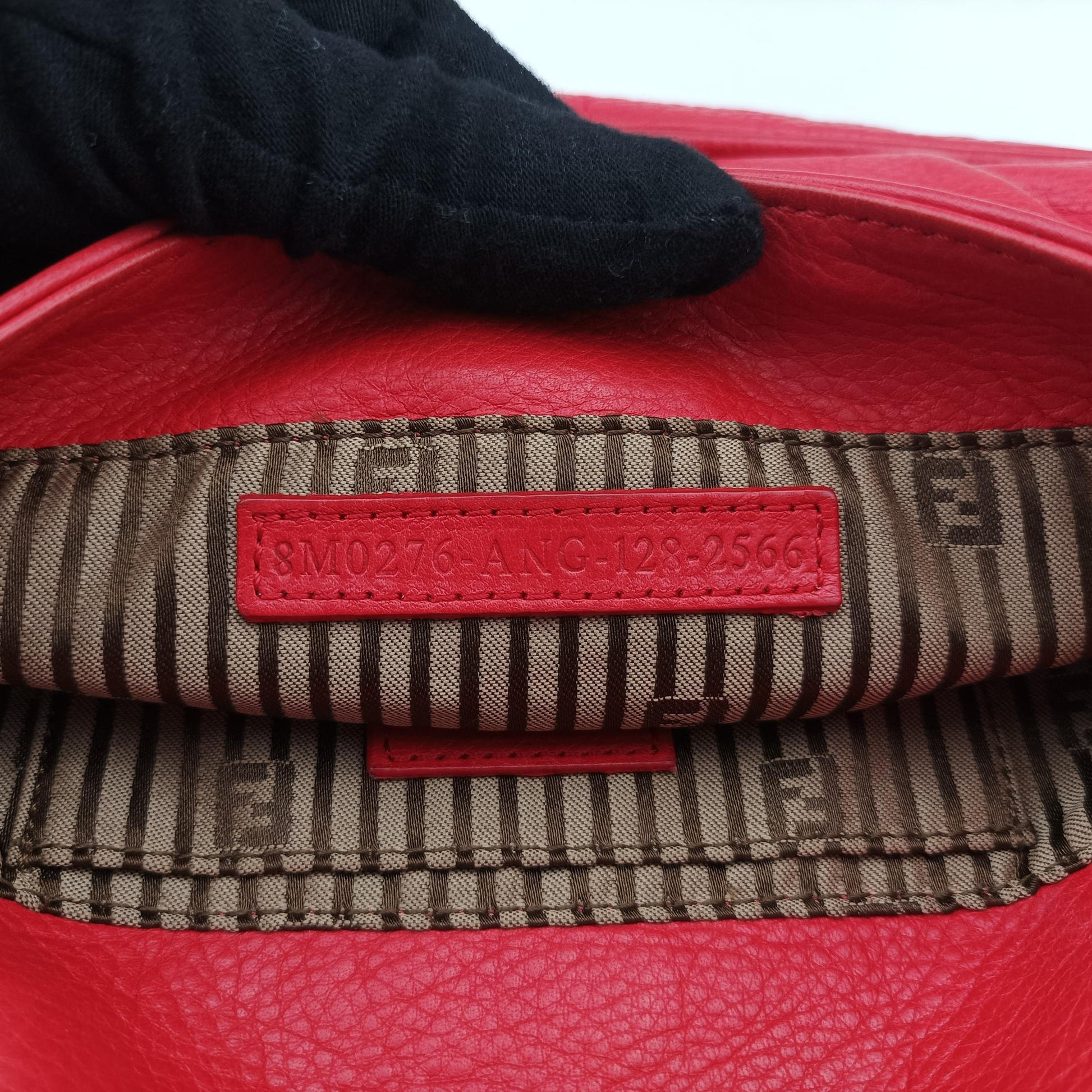 Fendista Pochette Red Leather 8M0276 8M0276-ANG-128-2566フェンディスタ ポシェット レッド レザー 8M0276 8M0276-ANG-128-2566