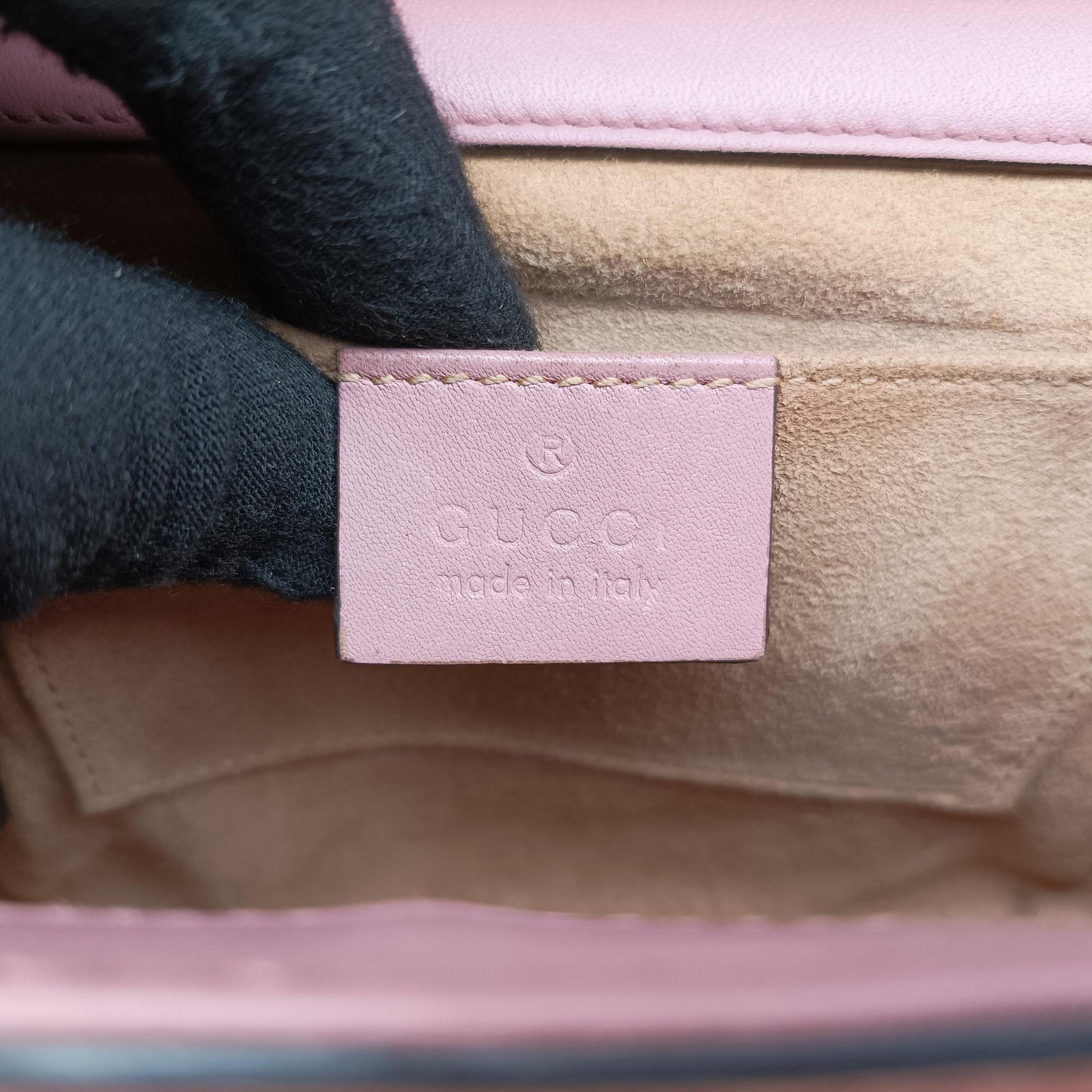Pre-owned Gucci Padlock Pink Leather 432182 shoulderbag | stylenewstar