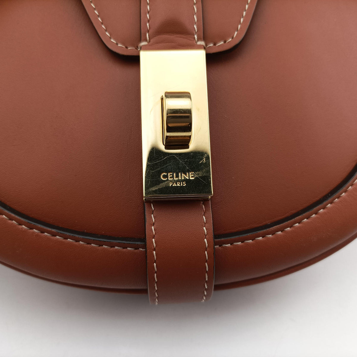 Besace 16 Small Brown Leather W-SL-2 U-GM-1119ベサス16スモール ブラウン レザー W-SL-2 U-GM-1119