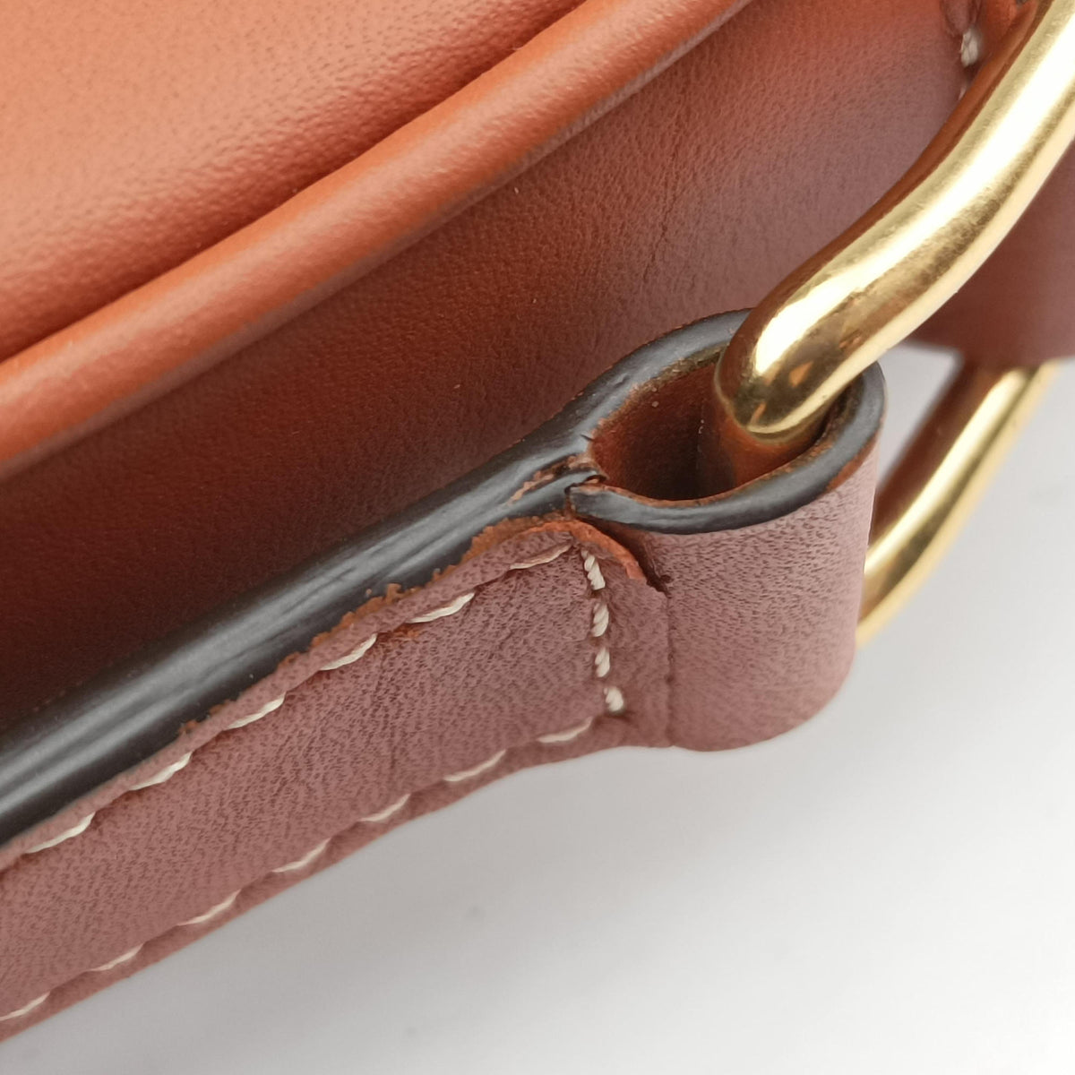 Besace 16 Small Brown Leather W-SL-2 U-GM-1119ベサス16スモール ブラウン レザー W-SL-2 U-GM-1119