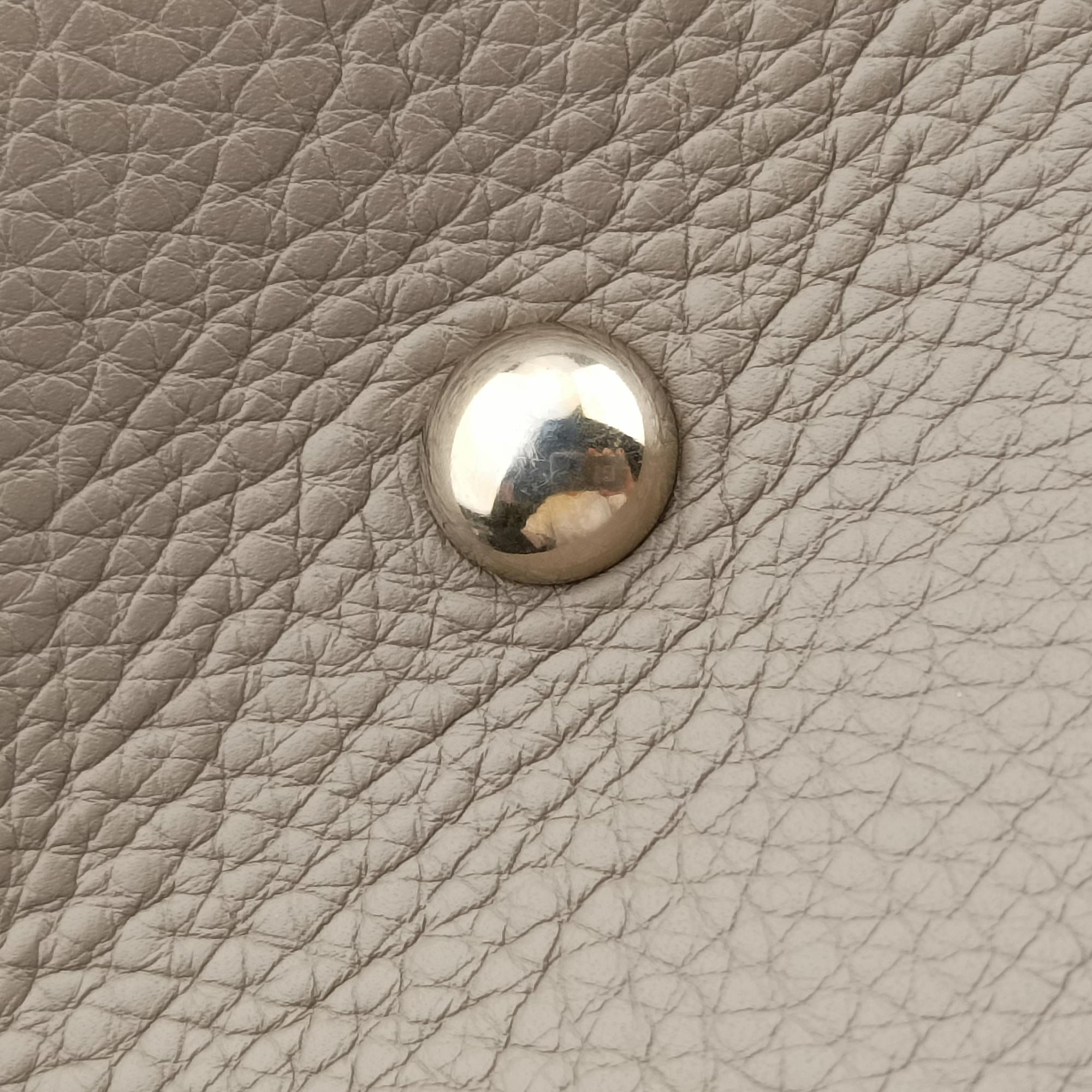 Pre-owned Gucci Soho Cerarus Grey Leather 282302 handbag | stylenewstar