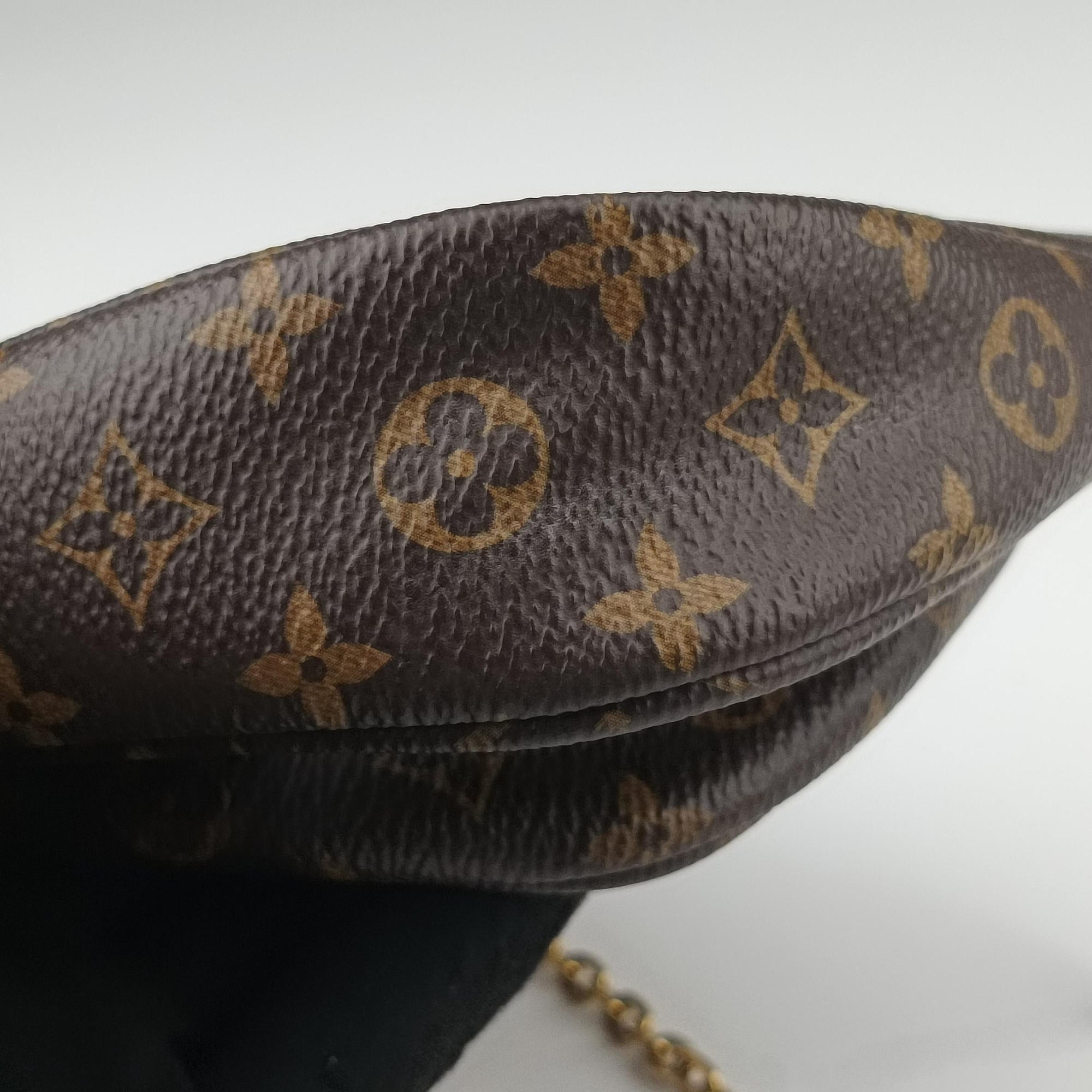 Pre-owned Louis Vuitton Multi Pochette Accessoir brown×khaki Monogram Canvas M44813 shoulderbag | stylenewstar