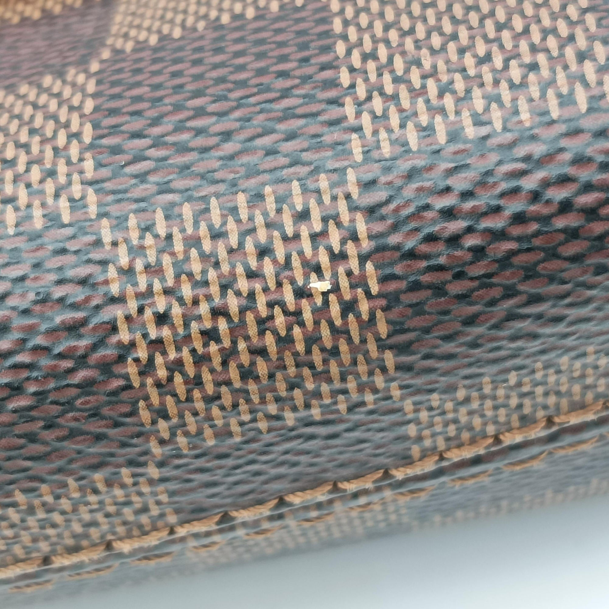 BROOKLYN MM EBENE Damier Canvas N51211 SR3099ブルックリンMM エベヌ ダミエキャンバス N51211 SR3099