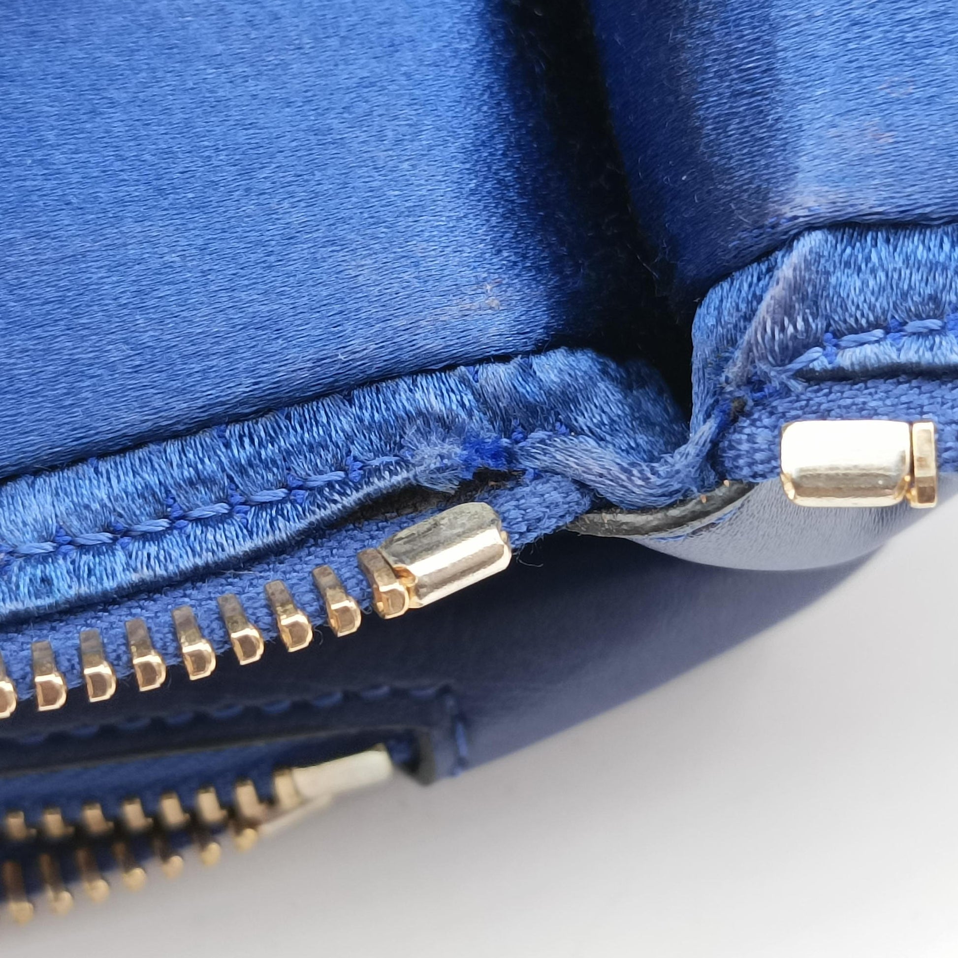 Rockstud Blue Leather TVF 080VIT3ロックスタッズ ブルー レザー TVF 080VIT3
