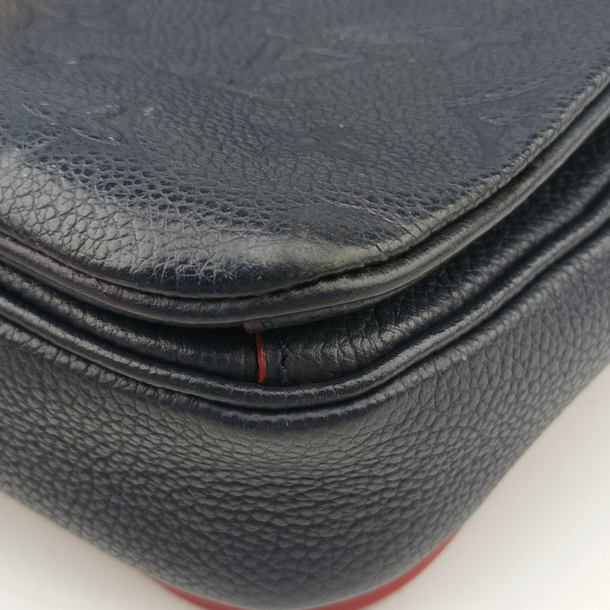 Pochette MéTIS MM Navy×Marine Rouge Monogram Empreinte M44071 AR1187ポシェットメティスMM ネイビー×マリーヌルージュ モノグラム アンプラント M44071 AR1187