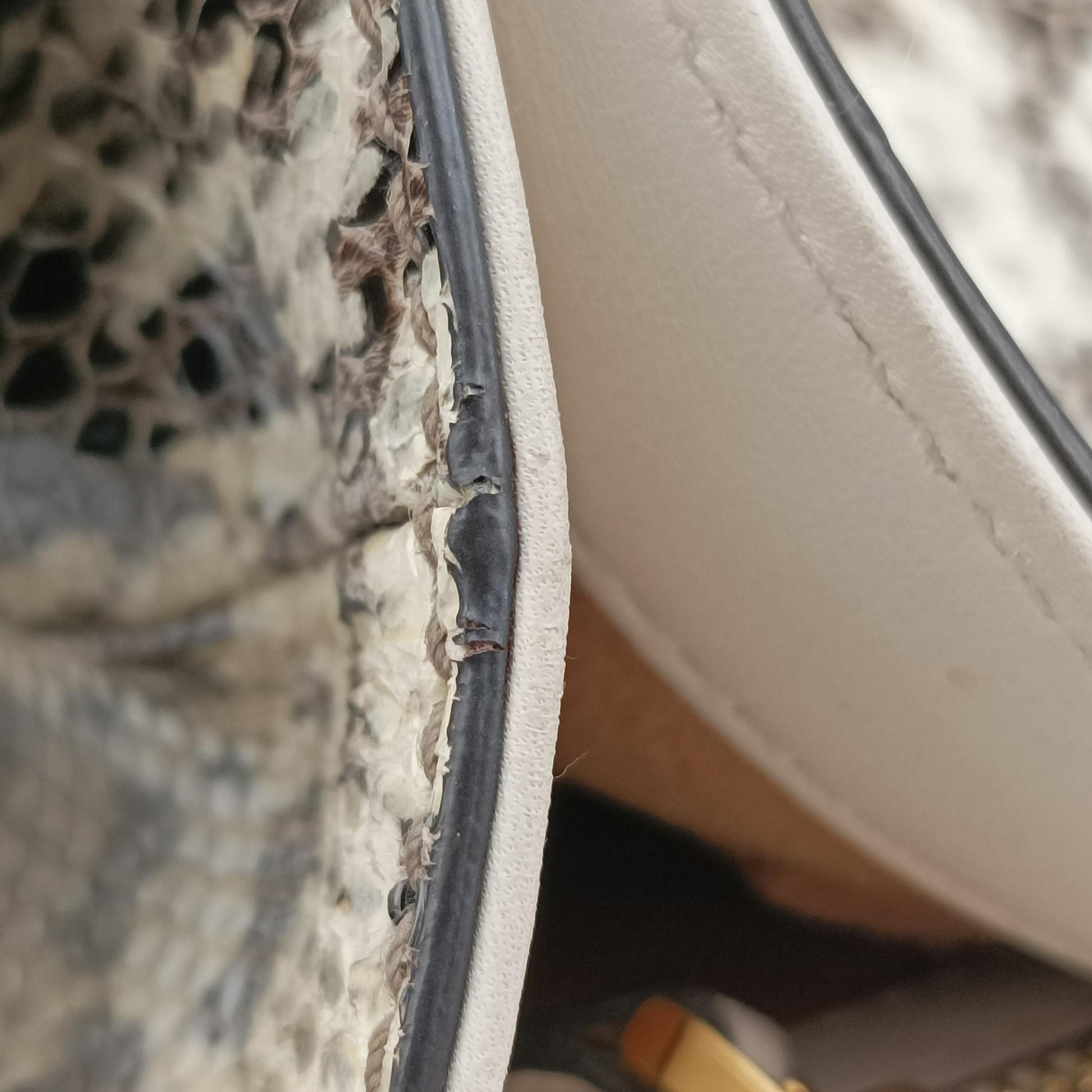 Sylvie Beige×Multi Snakeskin×Leather 421882 C019986908シルヴィ ベージュ×マルチ ヘビ革 421882 C019986908