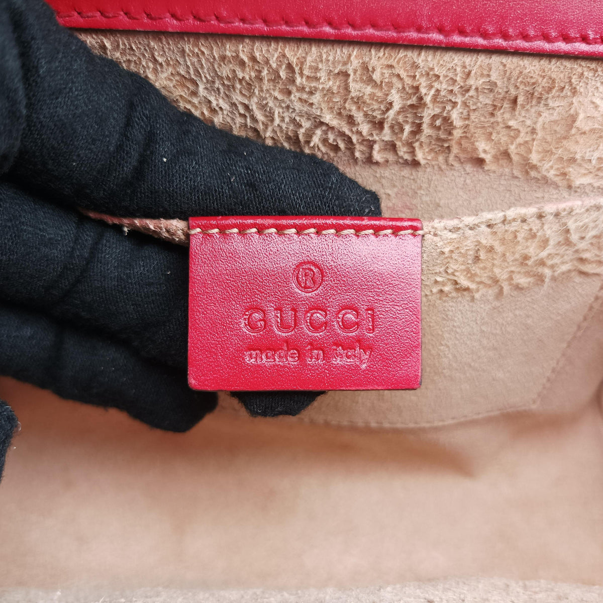 Padlock Red Leather 409487 D019780442パドロック レッド レザー 409487 D019780442