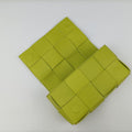 CASSETTE Green lambskin B09834635Tカセット グリーン ラムスキン B09834635T