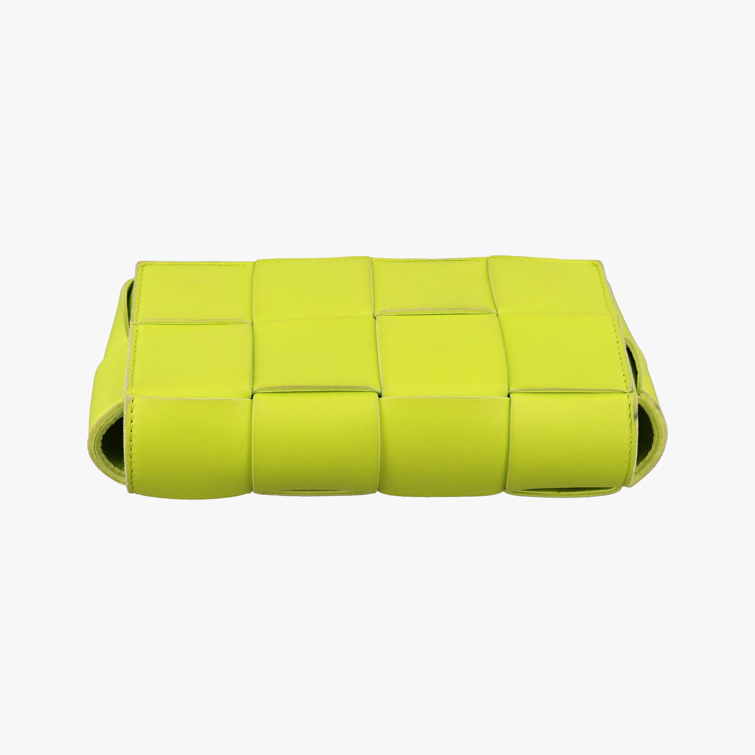CASSETTE Green lambskin B09834635Tカセット グリーン ラムスキン B09834635T