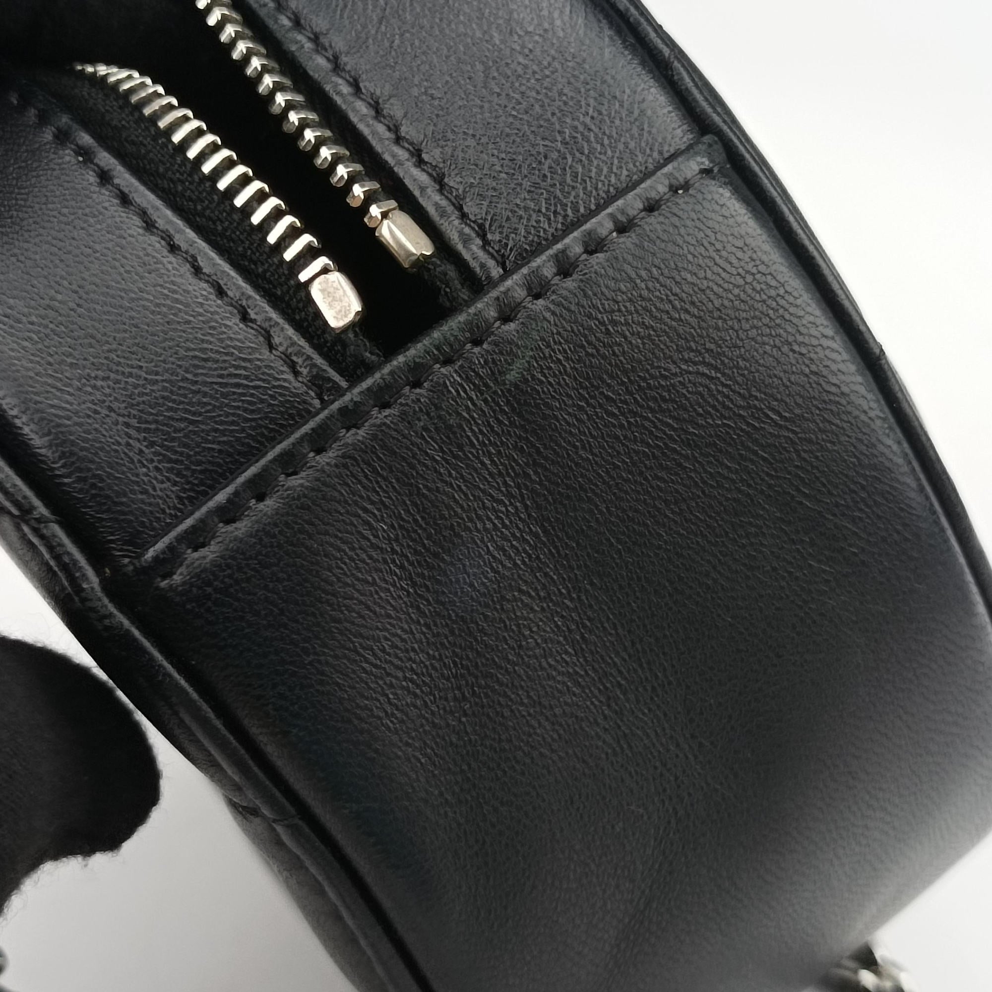 Matelasse Round Black lambskin AP0245 28493950マトラッセ ラウンド ブラック ラムスキン AP0245 28493950