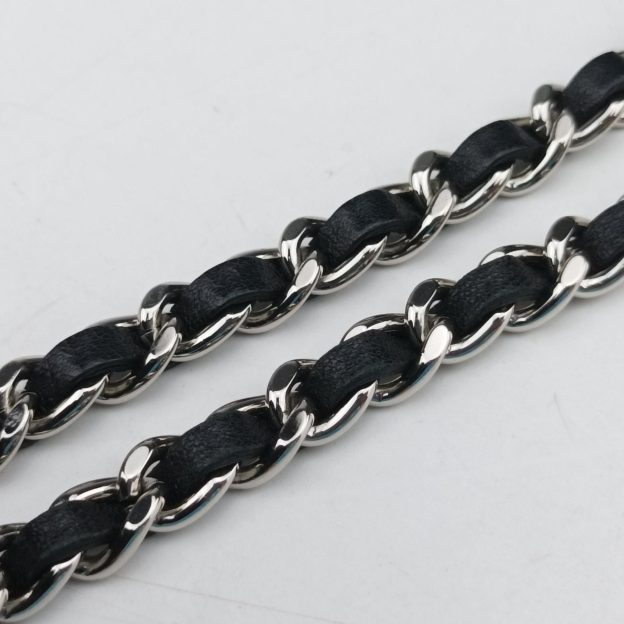 Matelasse Round Black lambskin AP0245 28493950マトラッセ ラウンド ブラック ラムスキン AP0245 28493950