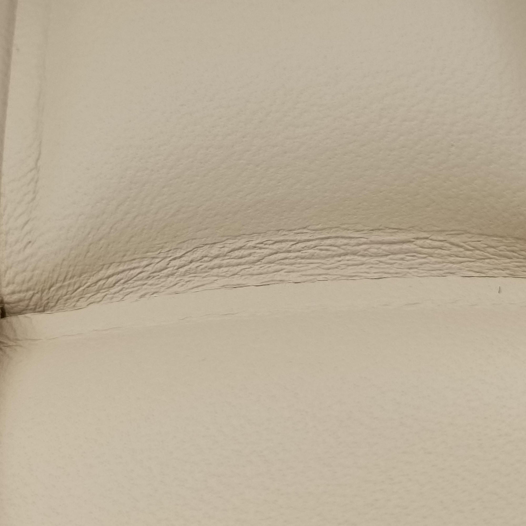 Padded CASSETTE Beige lambskin B09211443Sパデッド カセット ベージュ ラムスキン B09211443S