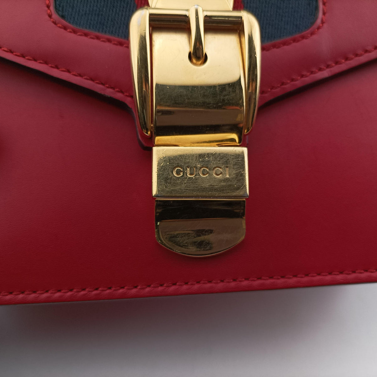 Pre-owned Gucci Sylvie Red Leather 431666 shoulderbag | stylenewstar