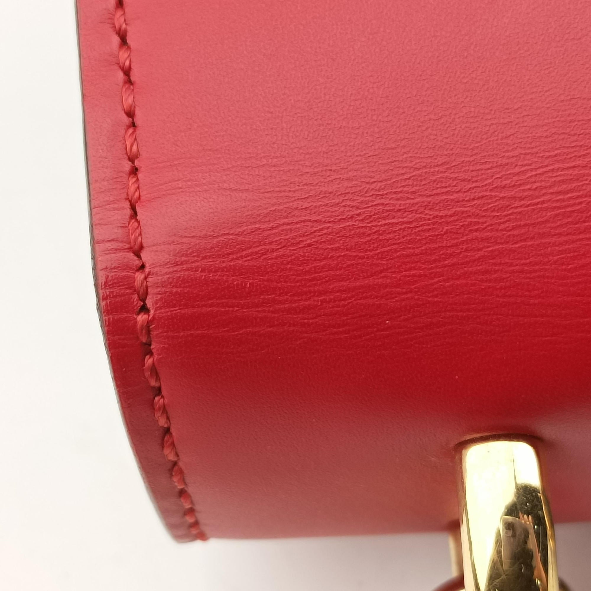 Pre-owned Gucci Sylvie Red Leather 431666 shoulderbag | stylenewstar