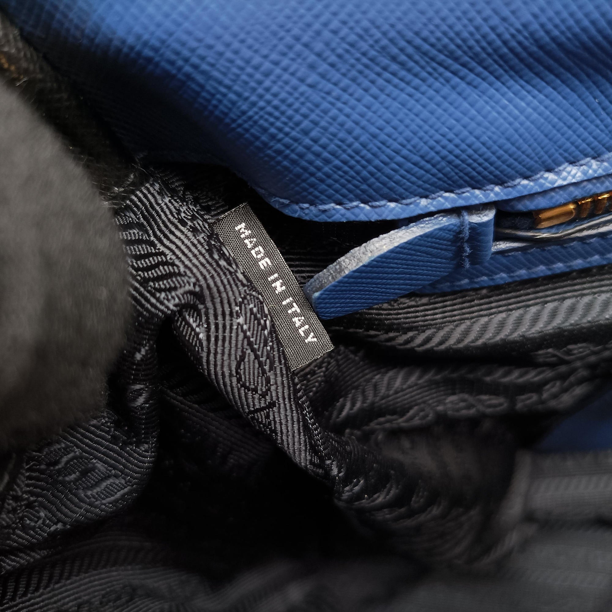 Galleria Blue×black SAFFIANO Leather B1874A 117ガレリア ブルー×ブラック サフィアーノレザー B1874A 117