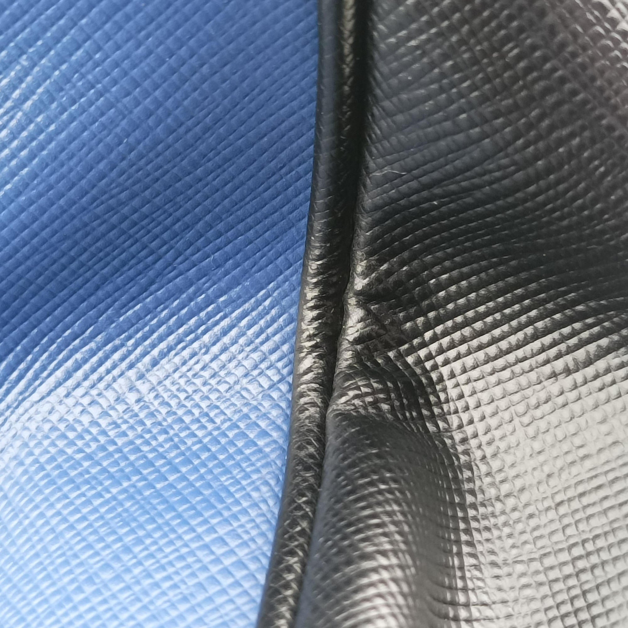 Galleria Blue×black SAFFIANO Leather B1874A 117ガレリア ブルー×ブラック サフィアーノレザー B1874A 117