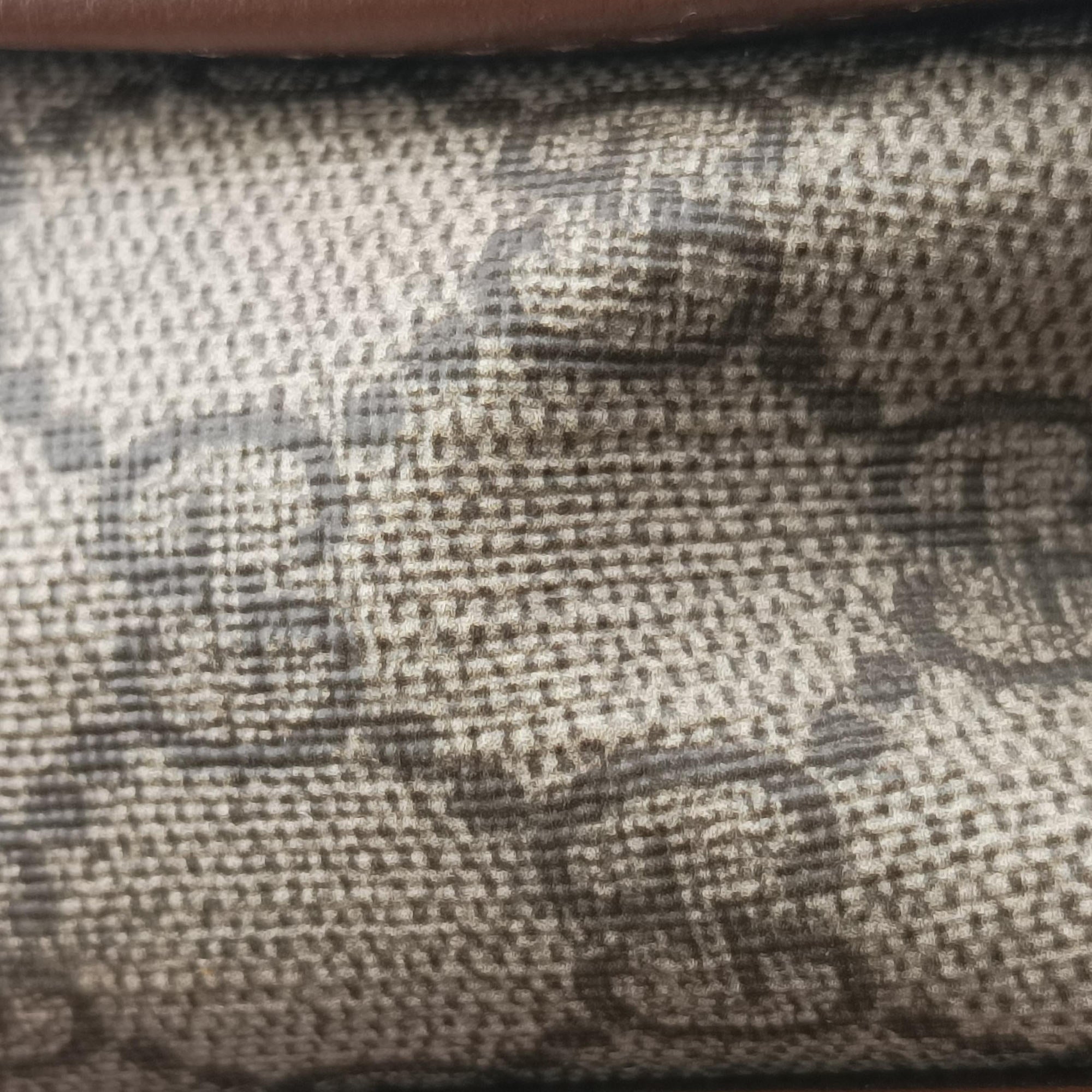 Vintage Gucci Fake/Not GG Supreme Brown PVC coated canvas 636243 clutchbag | stylenewstar