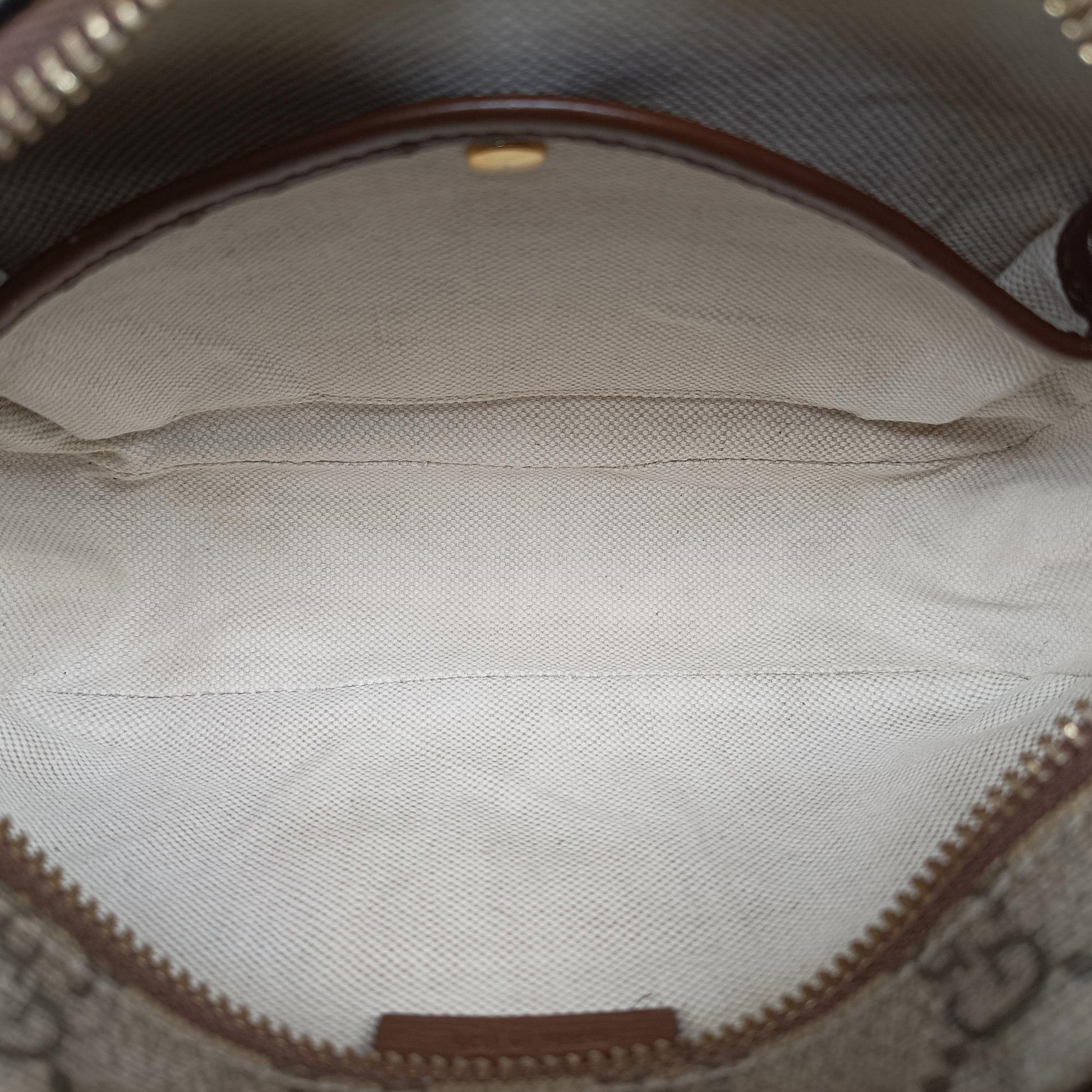 Vintage Gucci Fake/Not GG Supreme Brown PVC coated canvas 636243 clutchbag | stylenewstar