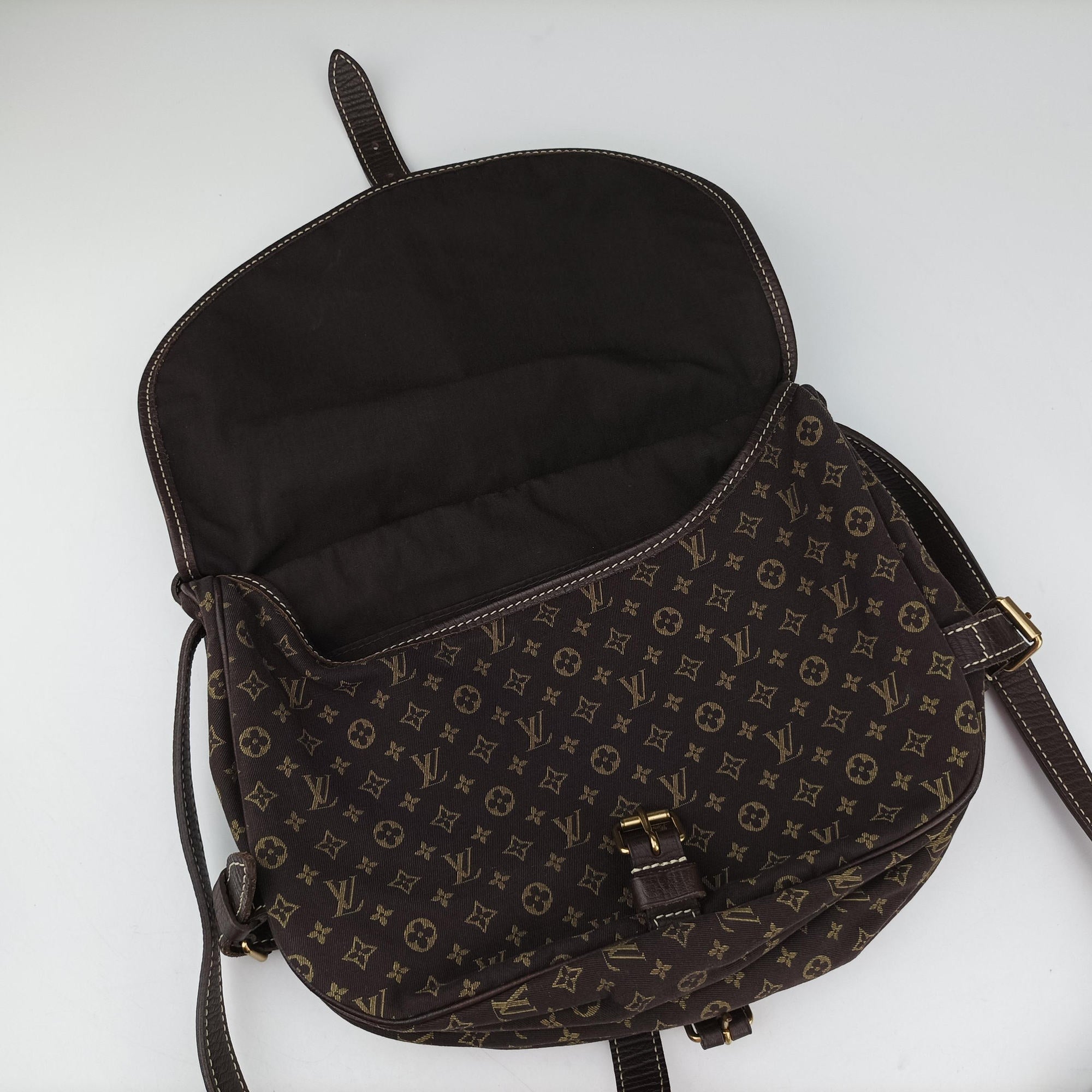 Monogram Mini Lin Saumur 30 Ebene Cotton × Linen × Leather M95227 MB0096モノグラム・ミニ・ラン ソミュール30 エベヌ コットン×リネン × レザー M95227 MB0096