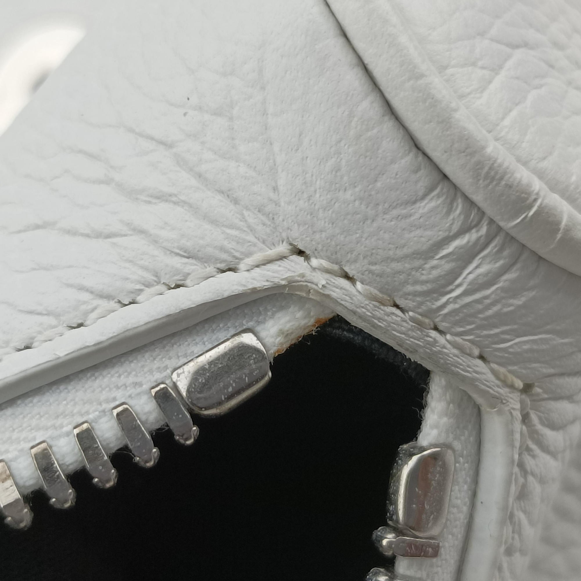 Saddle White leather 06-BO-1119サドル ホワイト レザー 06-BO-1119