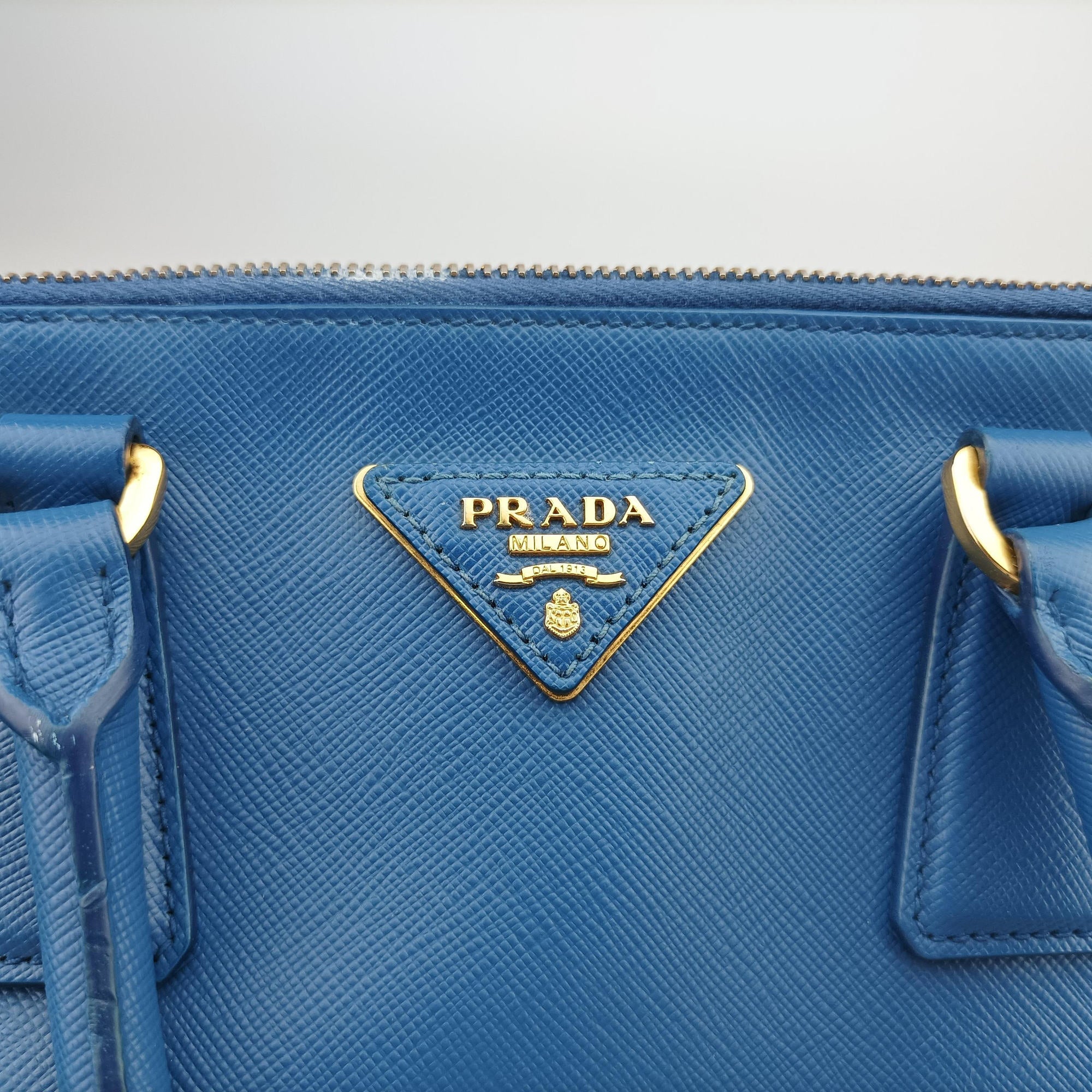 Pre-owned Prada Galleria Blue SAFFIANO Leather BN1801 shoulderbag | stylenewstar