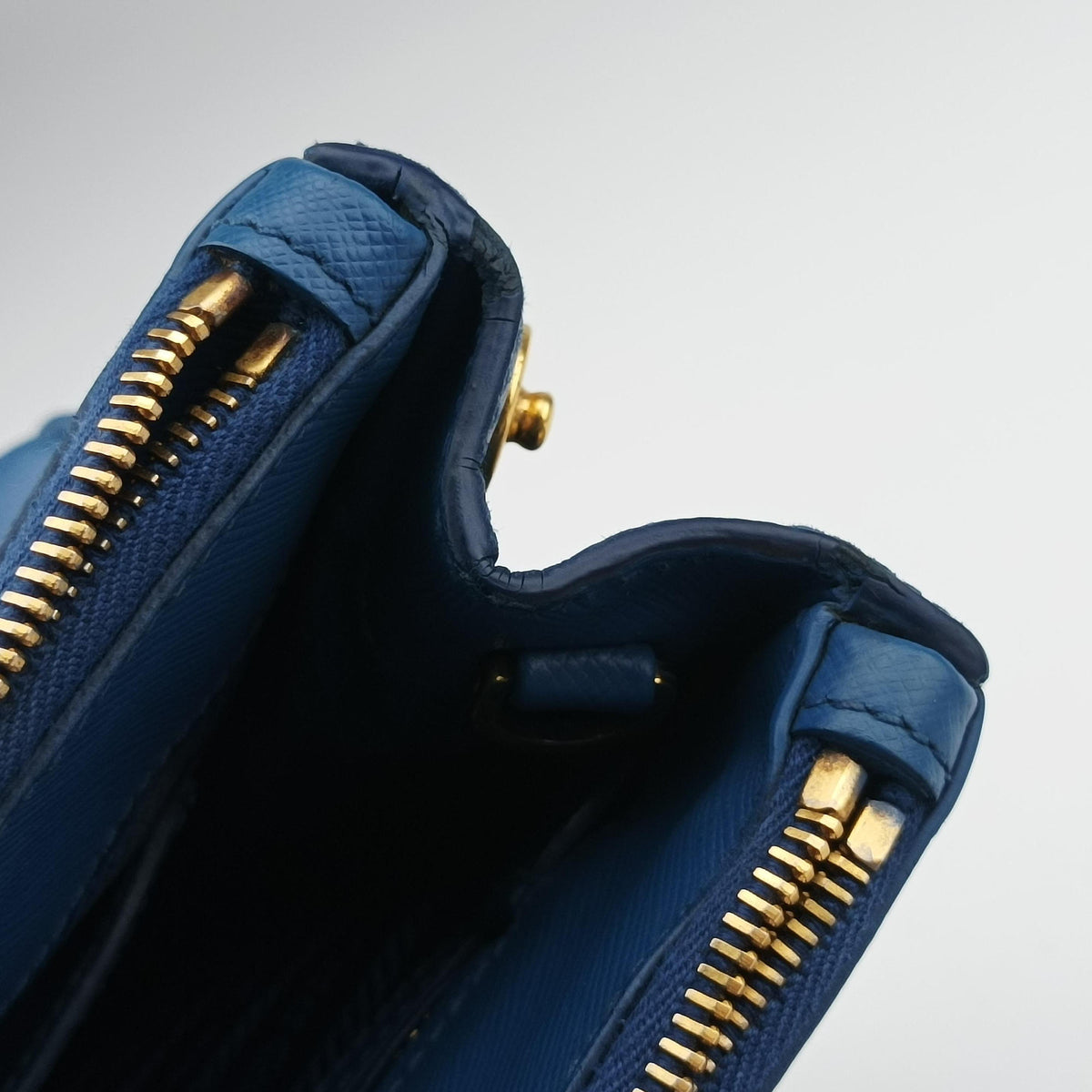 Pre-owned Prada Galleria Blue SAFFIANO Leather BN1801 shoulderbag | stylenewstar