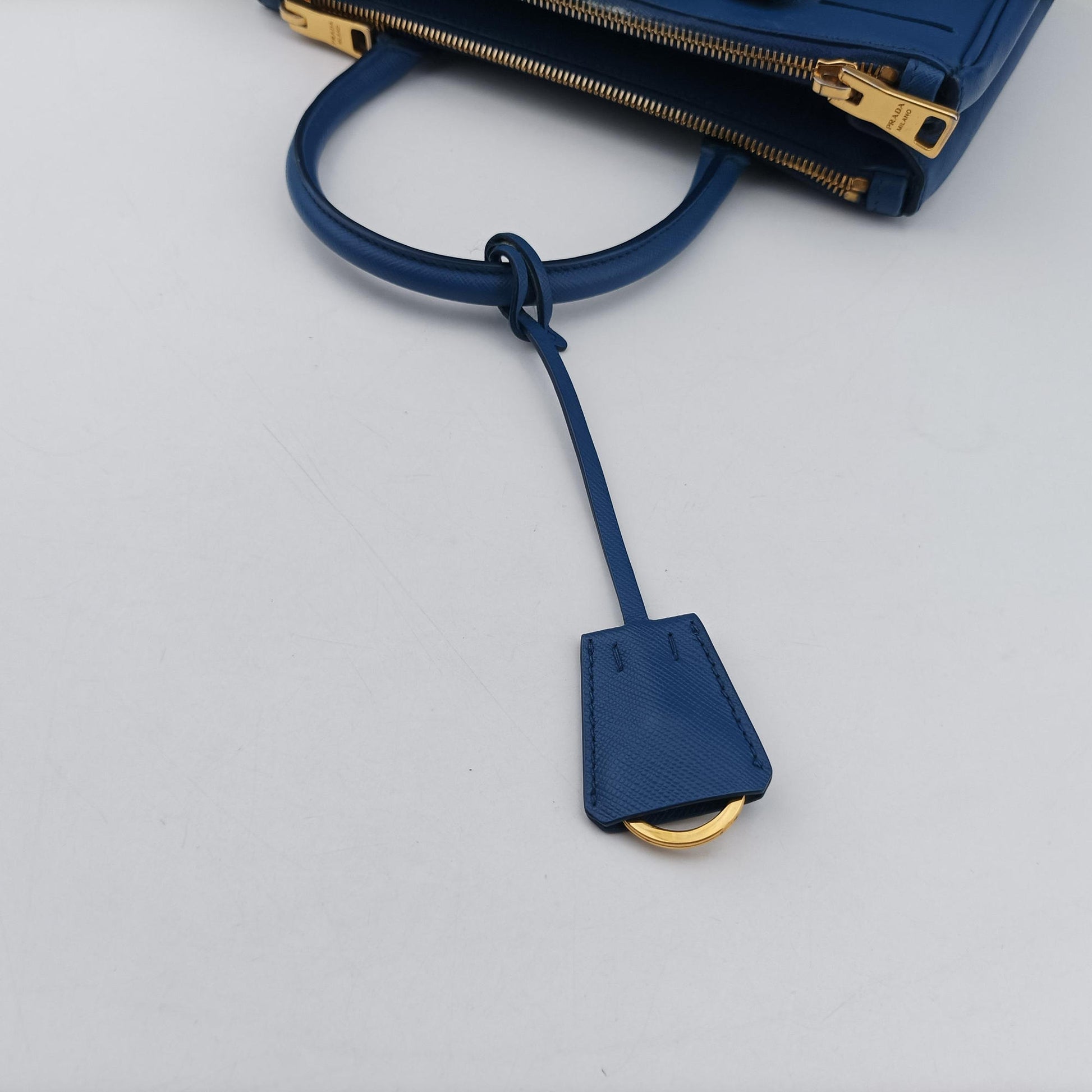 Pre-owned Prada Galleria Blue SAFFIANO Leather BN1801 shoulderbag | stylenewstar