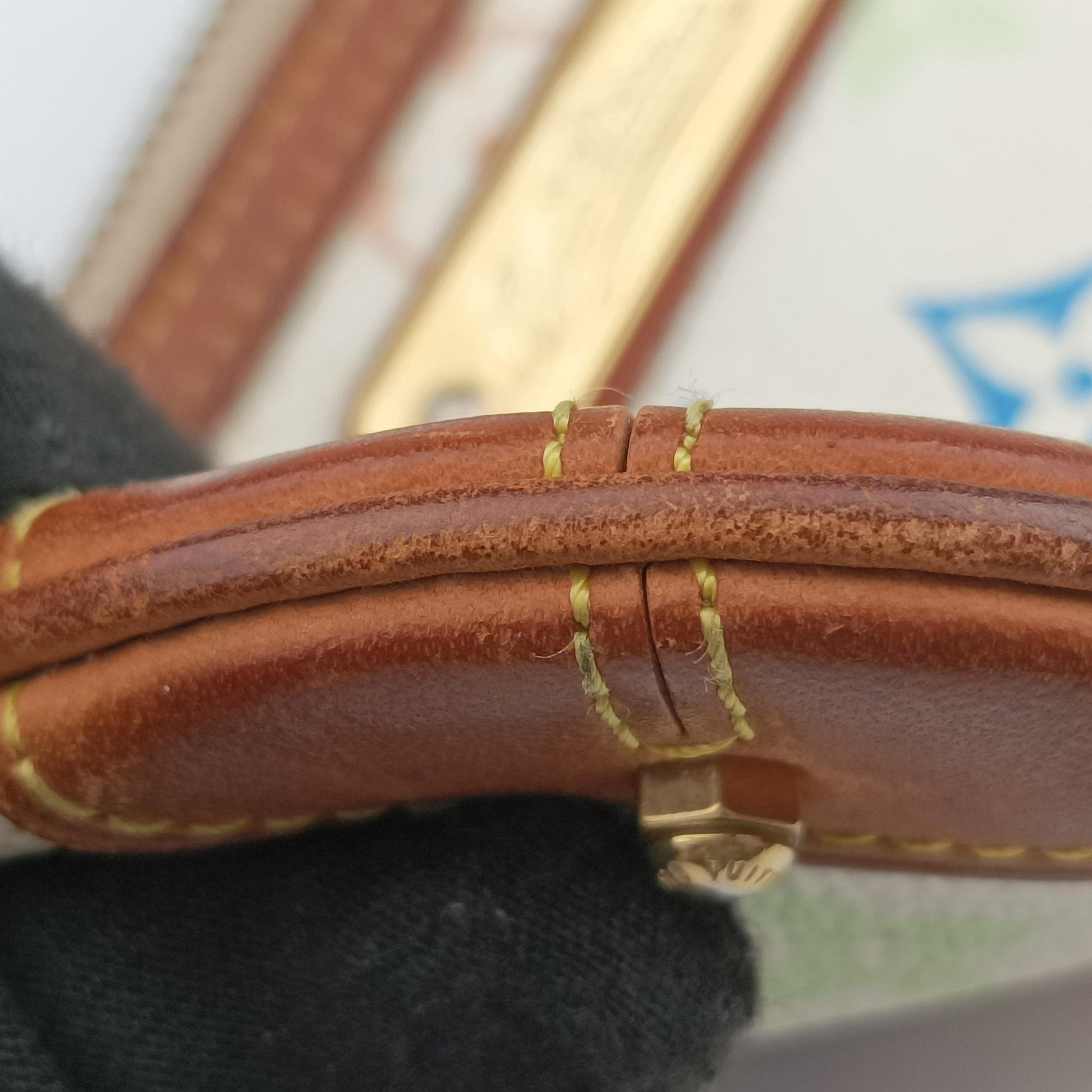 Pochette Mira MM Pouch white Monogram Multicolor M60096 AA4038ポシェット ミラMM ブロン モノグラム マルチカラー M60096 AA4038