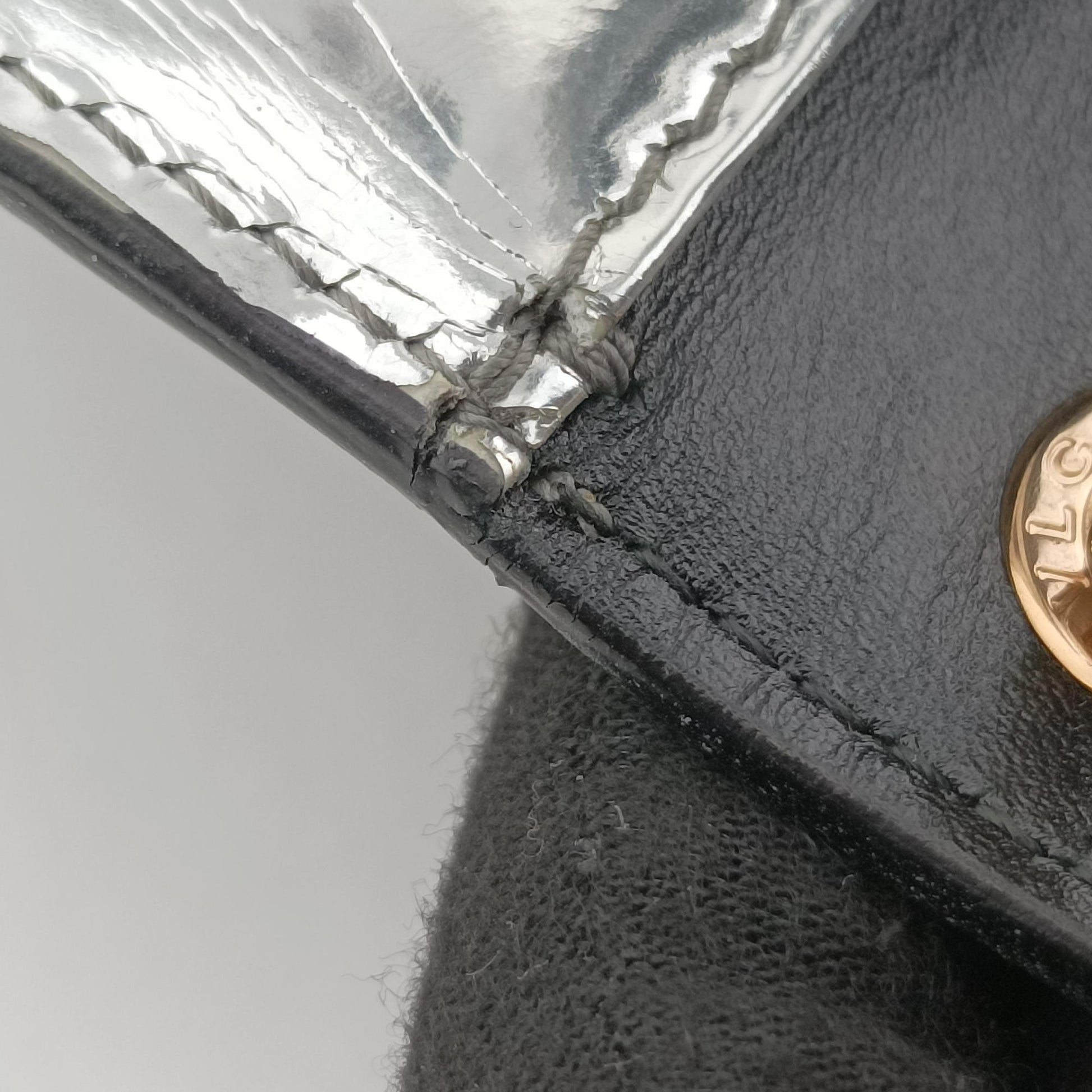 SERPENTI FOREVER Silver Patent LA.N14.3830セルペンティ フォーエバー シルバー パテント LA.N14.3830