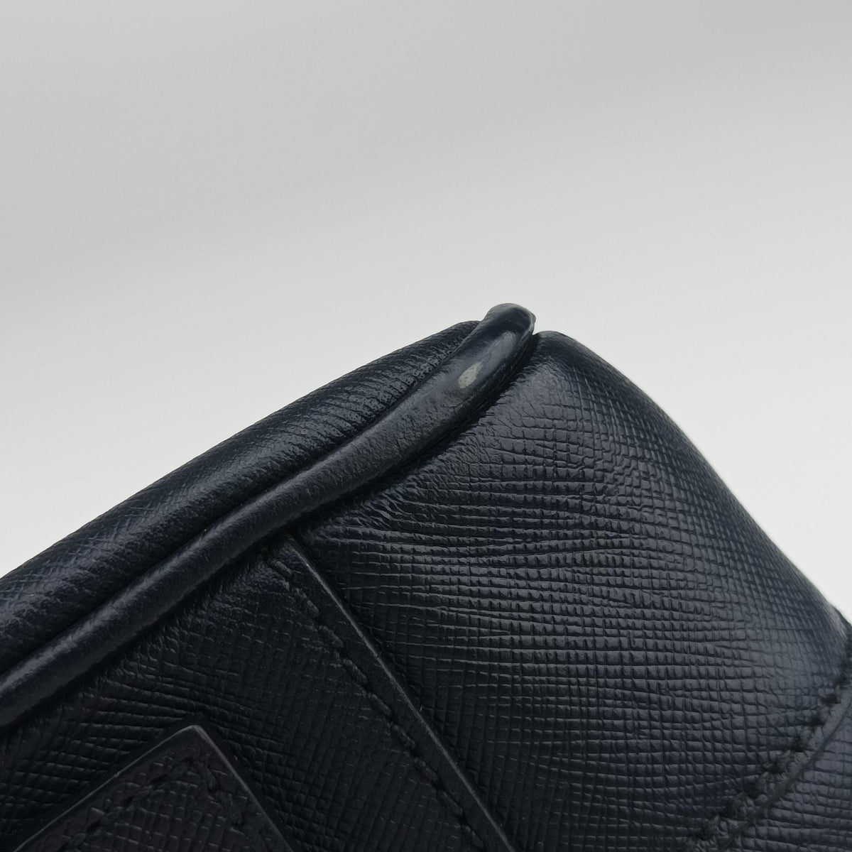 Business Briefcase Navy SAFFIANO Leather 2VE011 31/H 208ビジネス ブリーフケース ネイビー サフィアーノレザー 2VE011 31/H 208