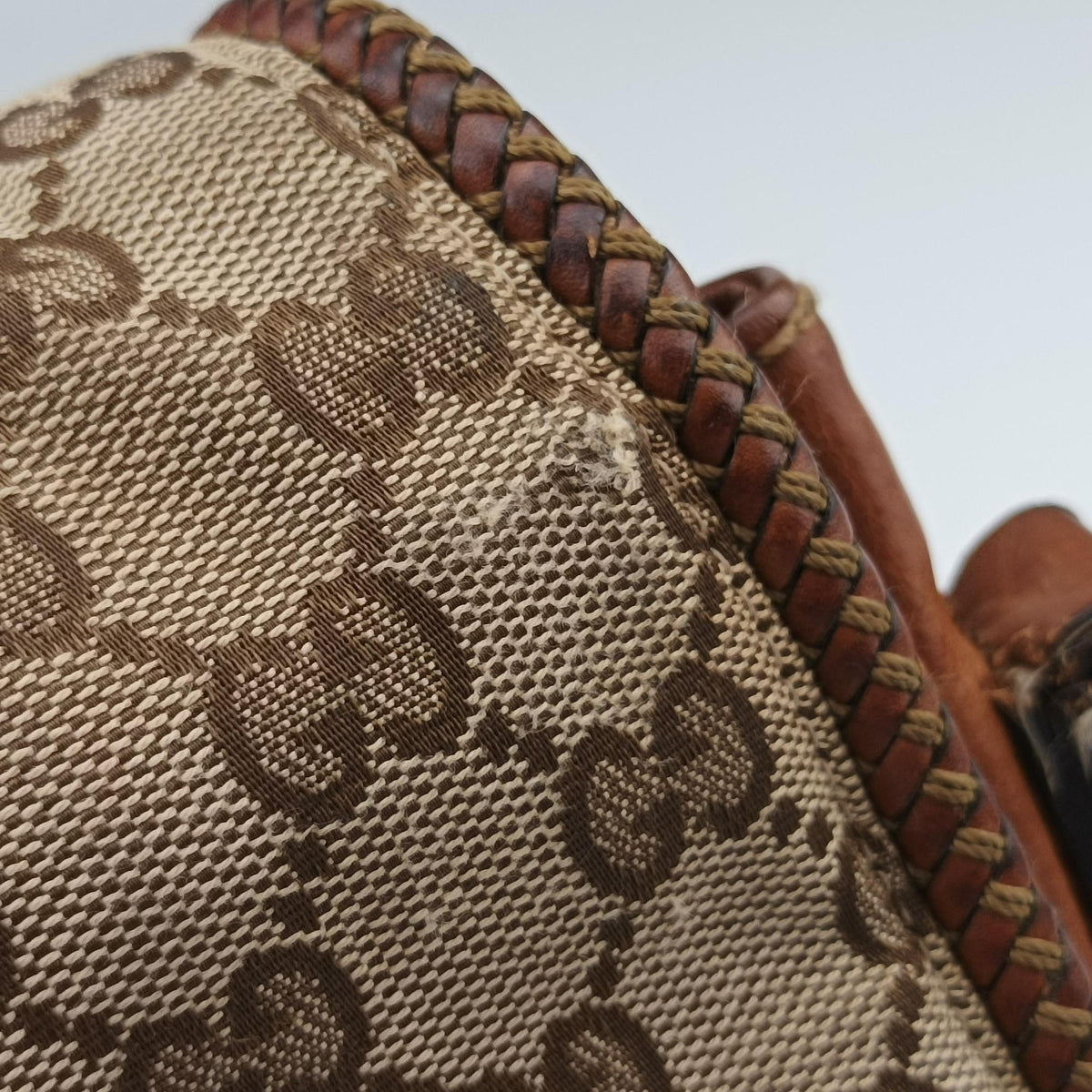 Secondhand Gucci Marrakech Messenger Beige x Brown canvas x Leather 257024 shoulderbag | stylenewstar