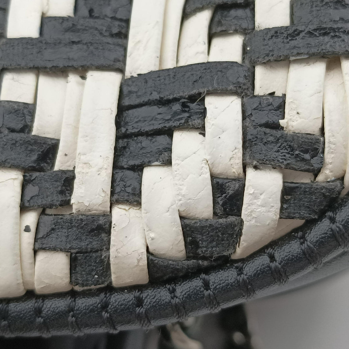 CC Woven Bowling White x Black Leather A93123 21625851CCウーブン ボウリング ホワイト x ブラック レザー A93123 21625851