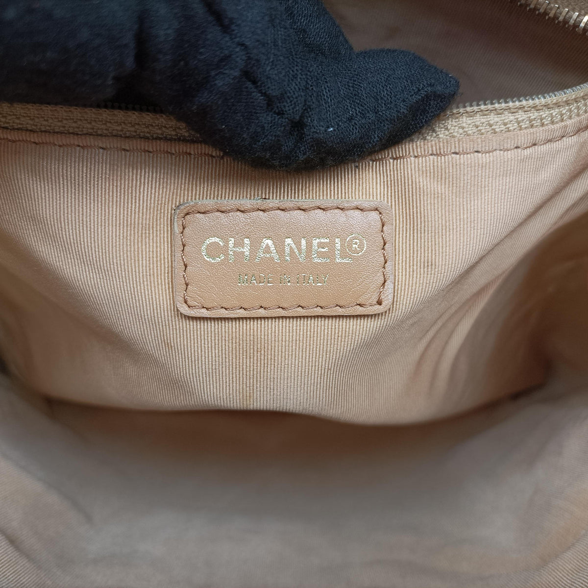 Choco Bar Golden lambskin A17443 6913347チョコバー ゴールド ラムスキン A17443 6913347
