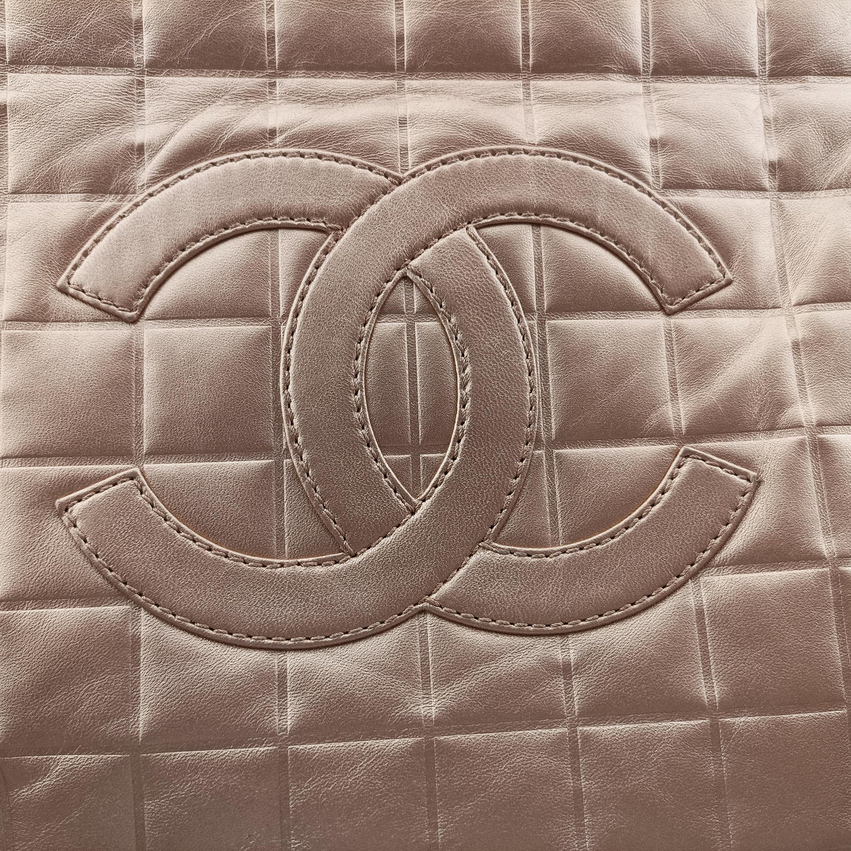 Choco Bar Golden lambskin A17443 6913347チョコバー ゴールド ラムスキン A17443 6913347