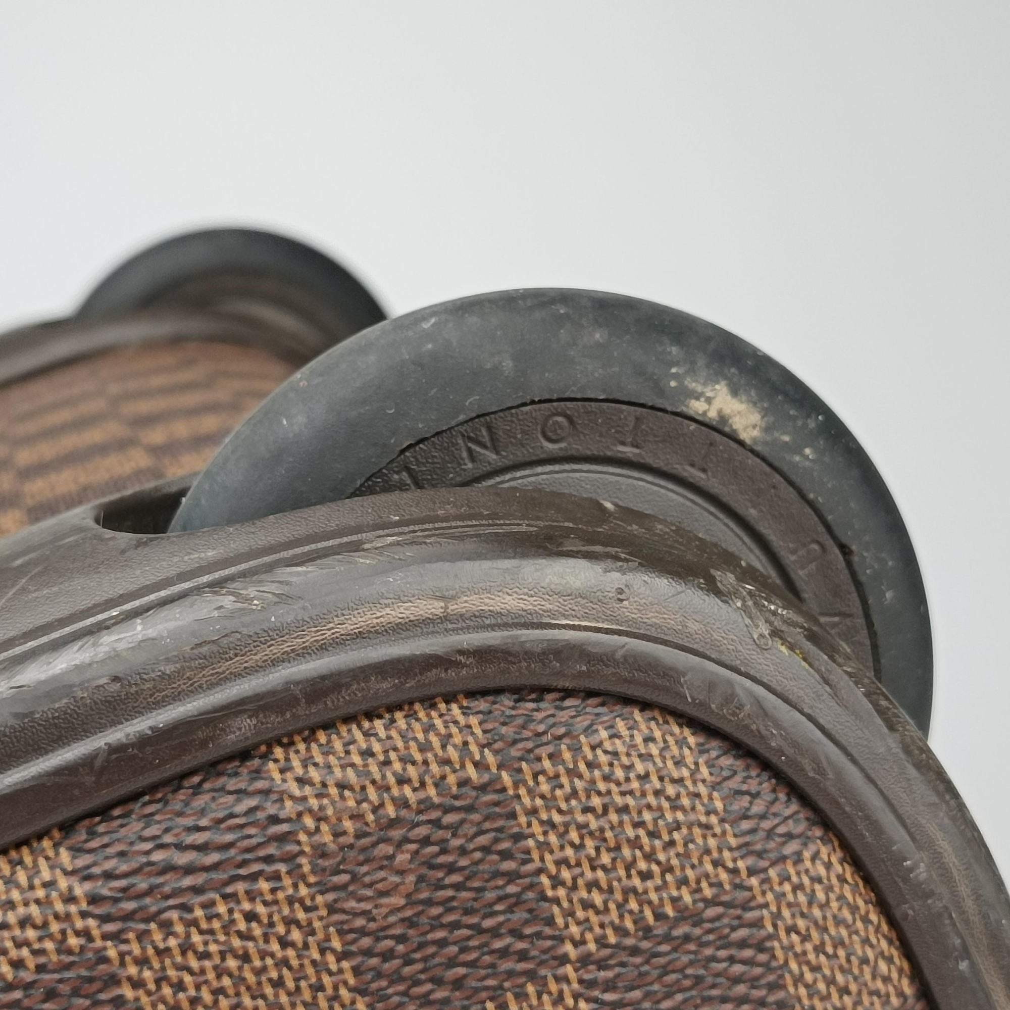 Eole 50 Damier Ebene Damier Canvas N23205 BA0059エオール 50 ダミエ エベヌ ダミエキャンバス N23205 BA0059