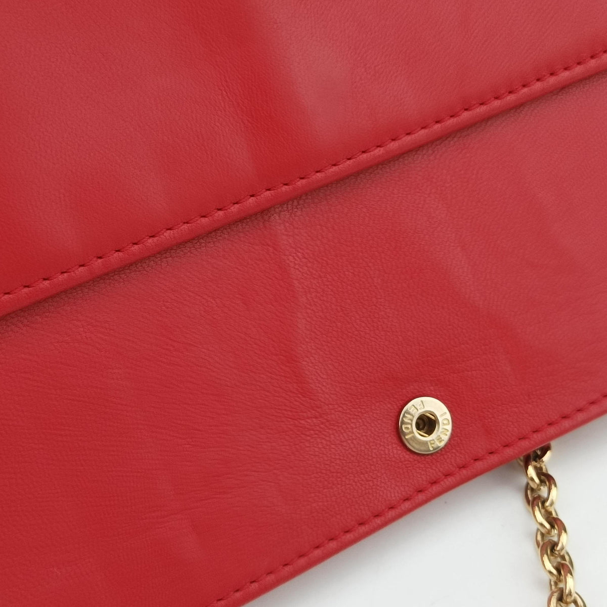 Embossed Logo Red lambskin 8M0219 2266 8M0219 YMY 088エンボス ロゴ レッド ラムスキン 8M0219 2266 8M0219 YMY 088