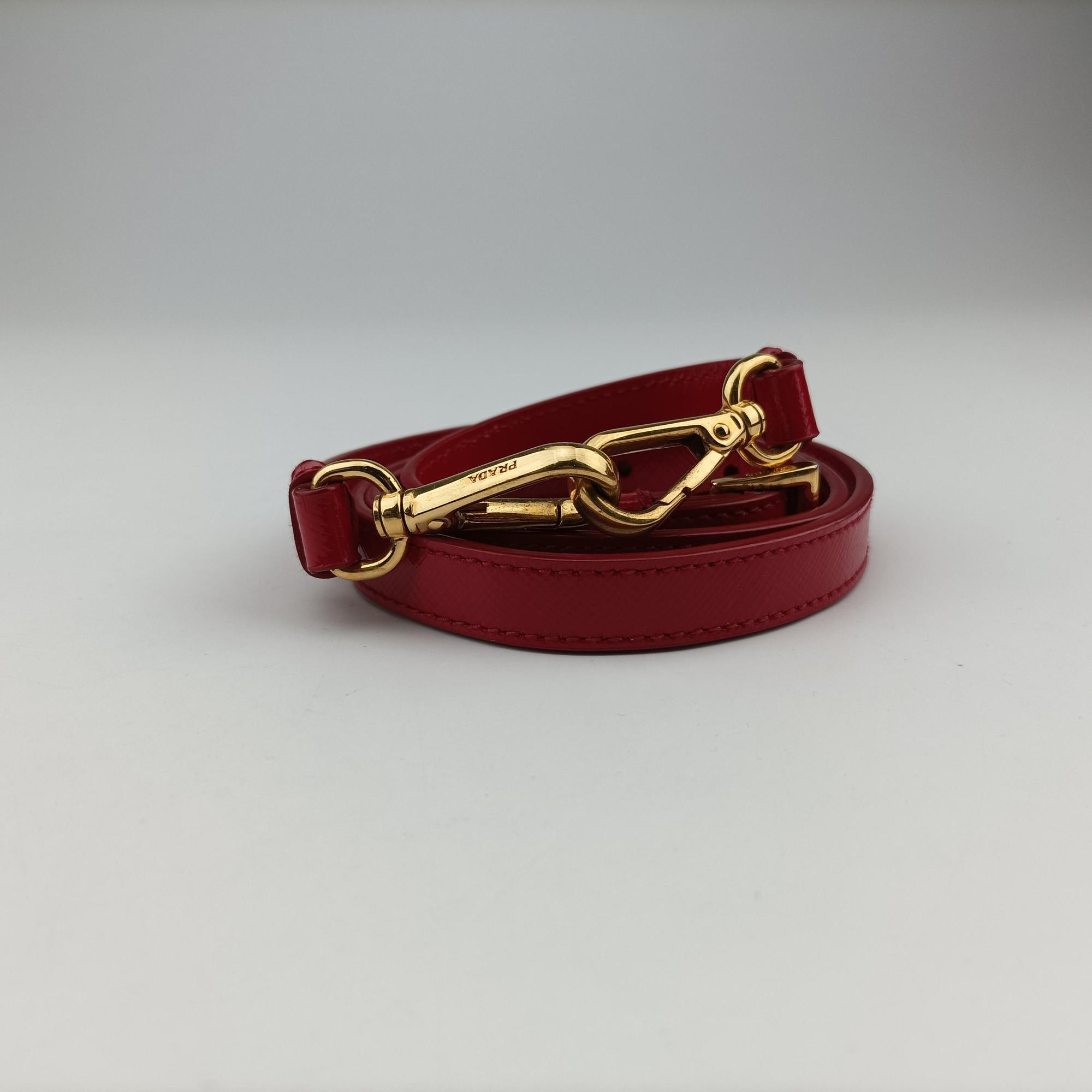 Galleria Red SAFFIANO Patent BN1801 31/H 208ガレリア レッド サフィアーノ パテント BN1801 31/H 208
