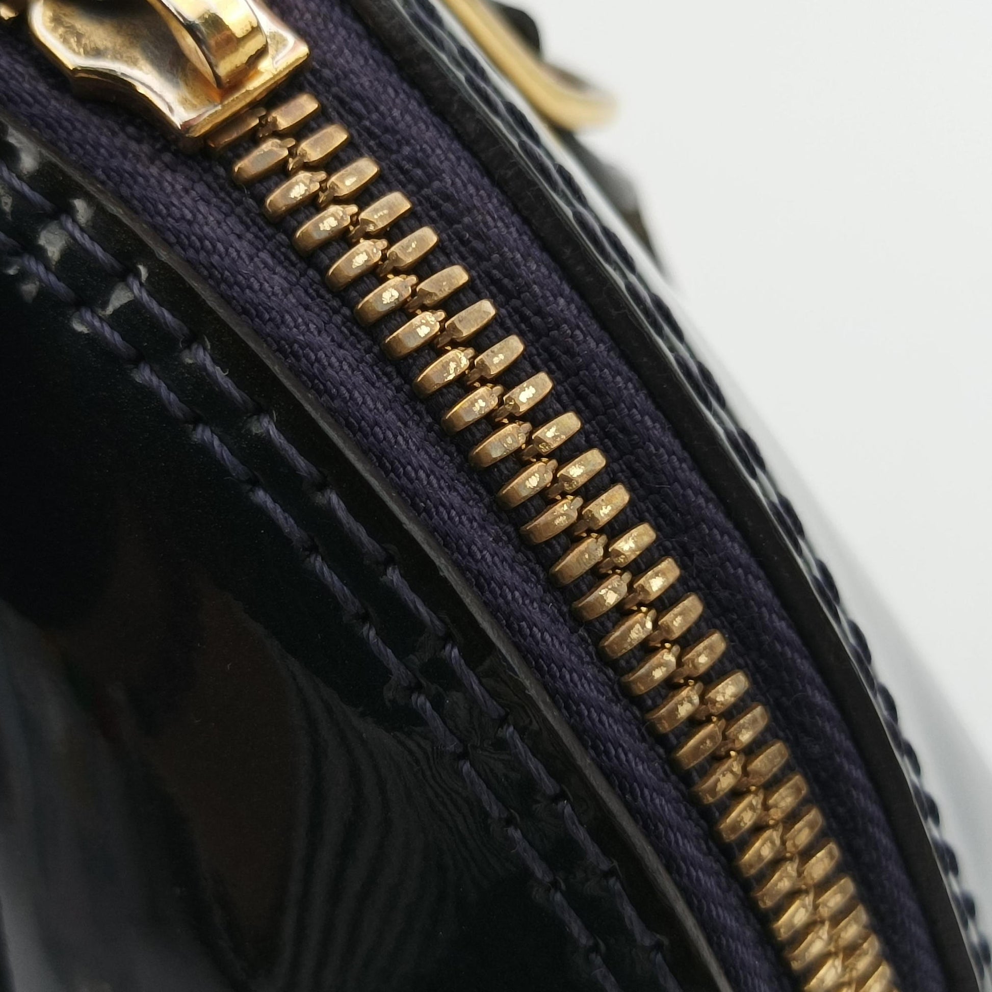 Pre-owned Louis Vuitton Miroir Alma BB MARINE Vernis M54705 shoulderbag | stylenewstar